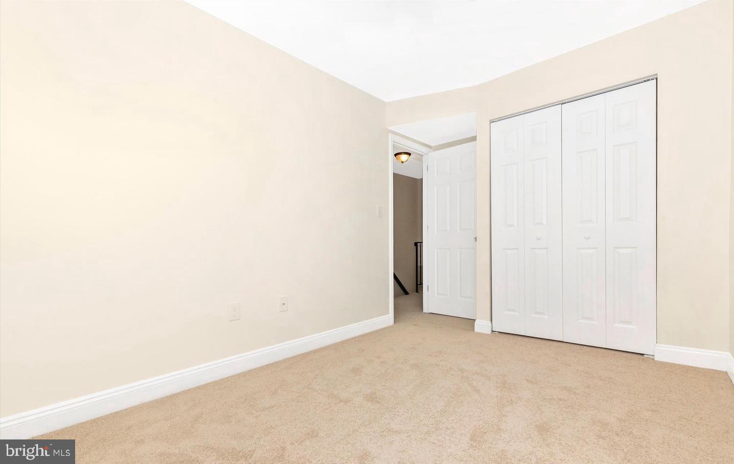 WILLOW BEND - Residential Lease