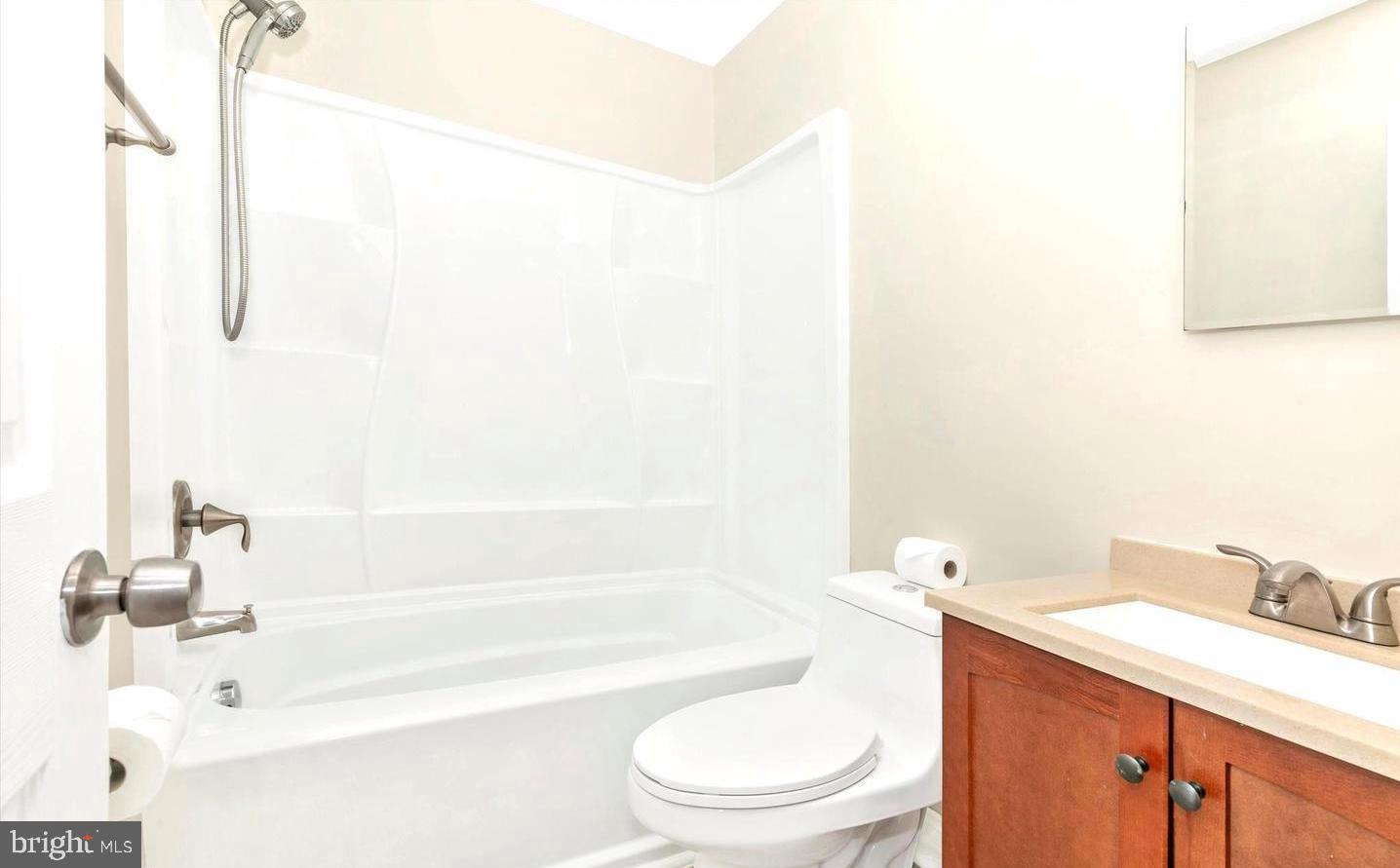 WILLOW BEND - Residential Lease