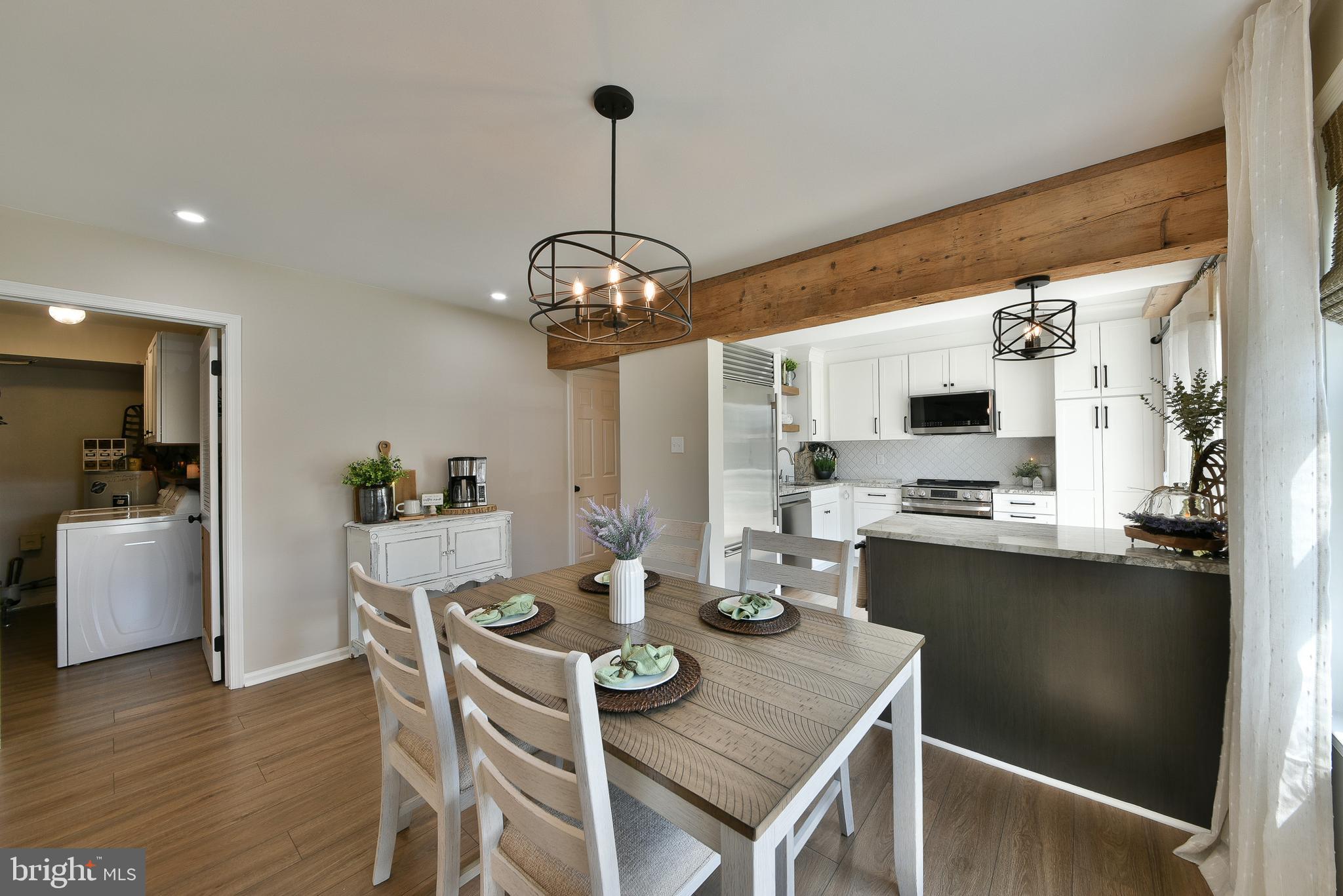SUMMIT TRACE - Residential