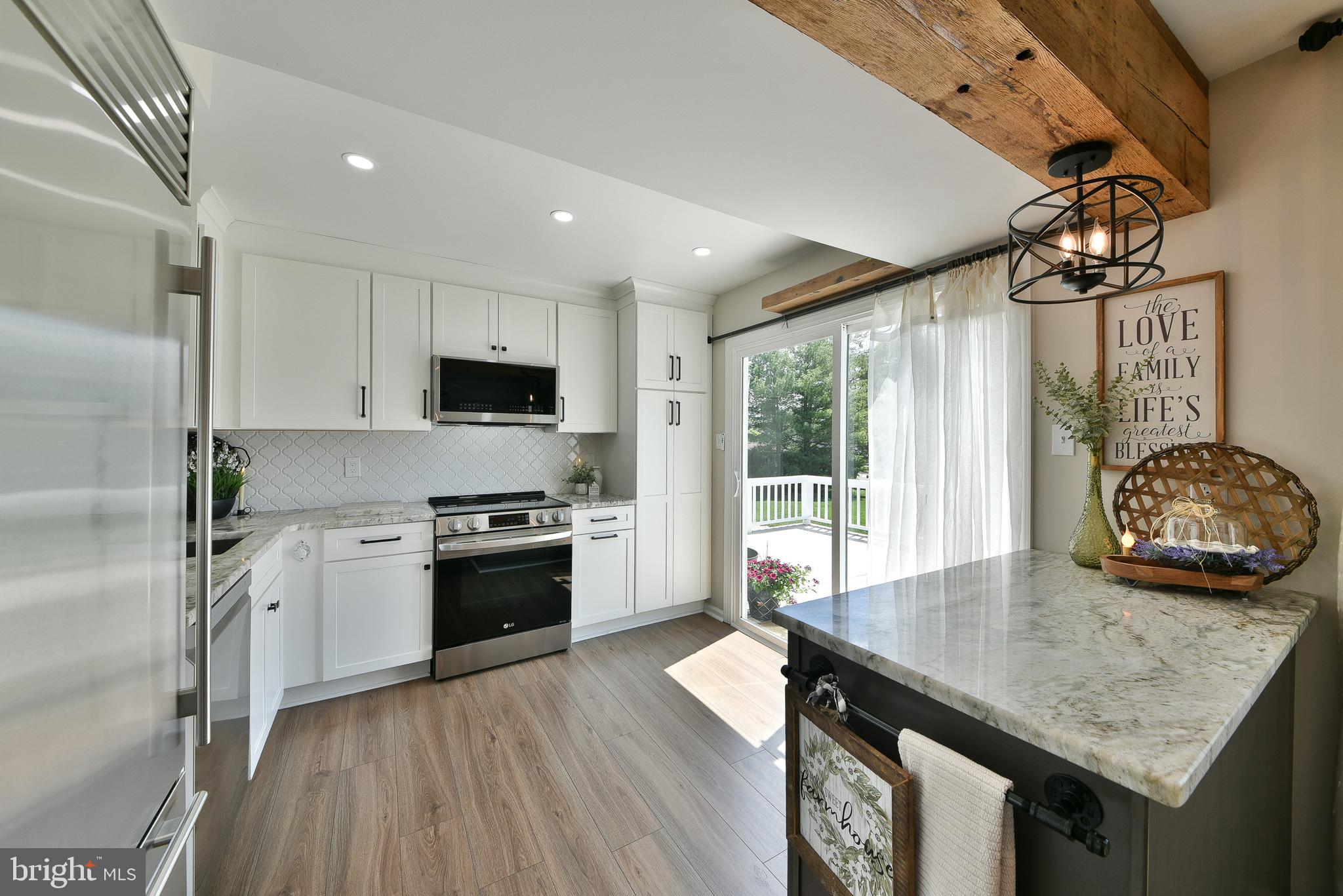 SUMMIT TRACE - Residential