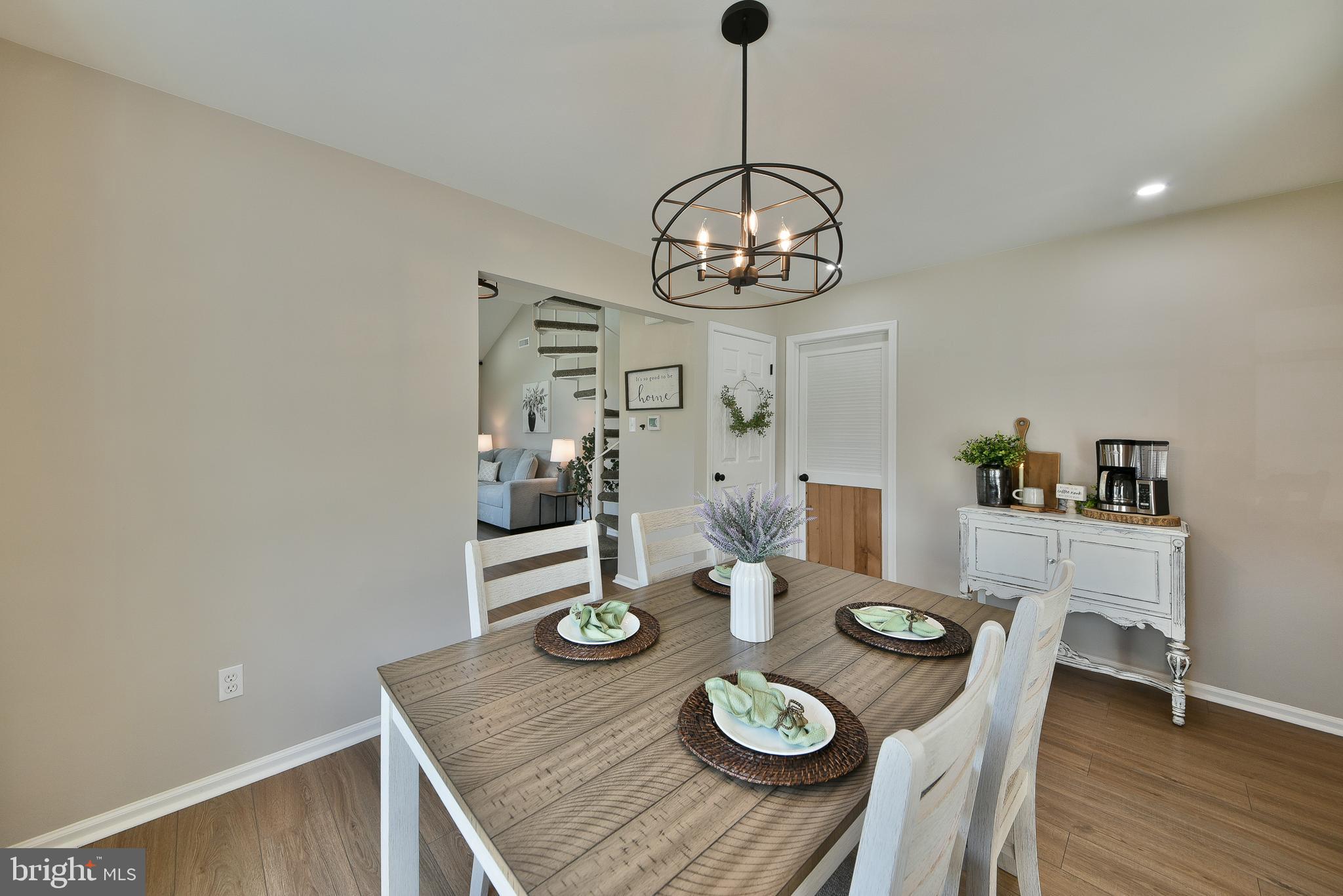 SUMMIT TRACE - Residential