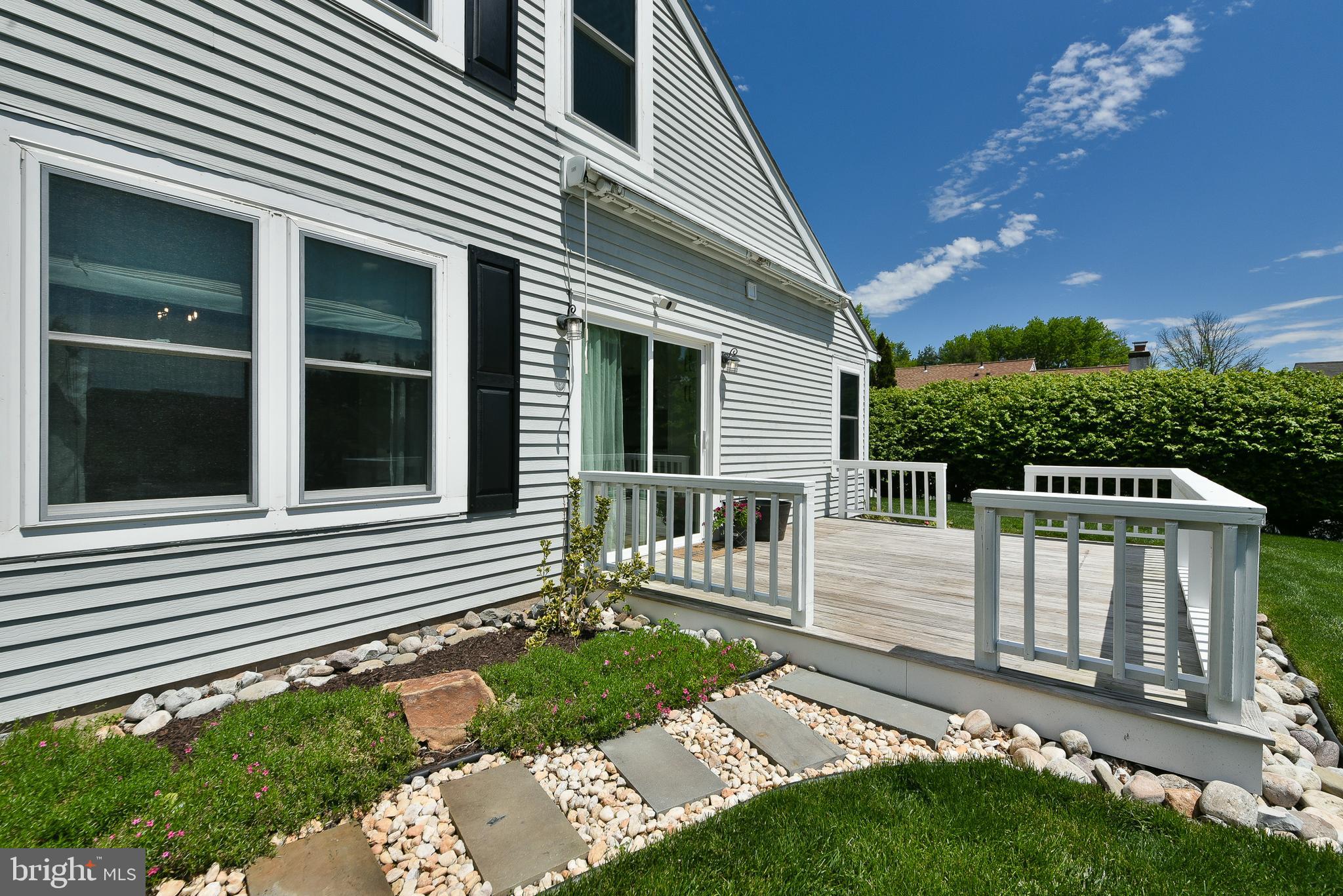 SUMMIT TRACE - Residential