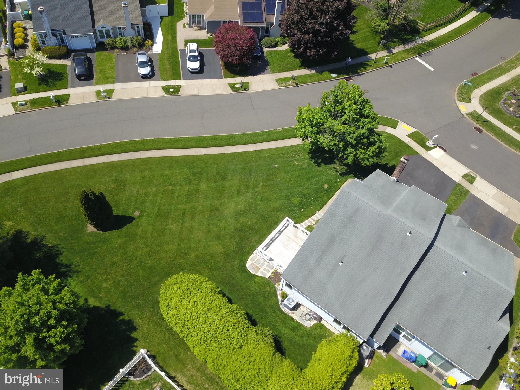 SUMMIT TRACE - Residential