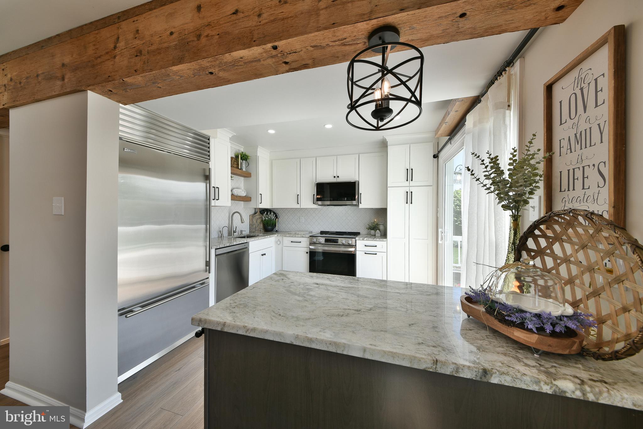 SUMMIT TRACE - Residential