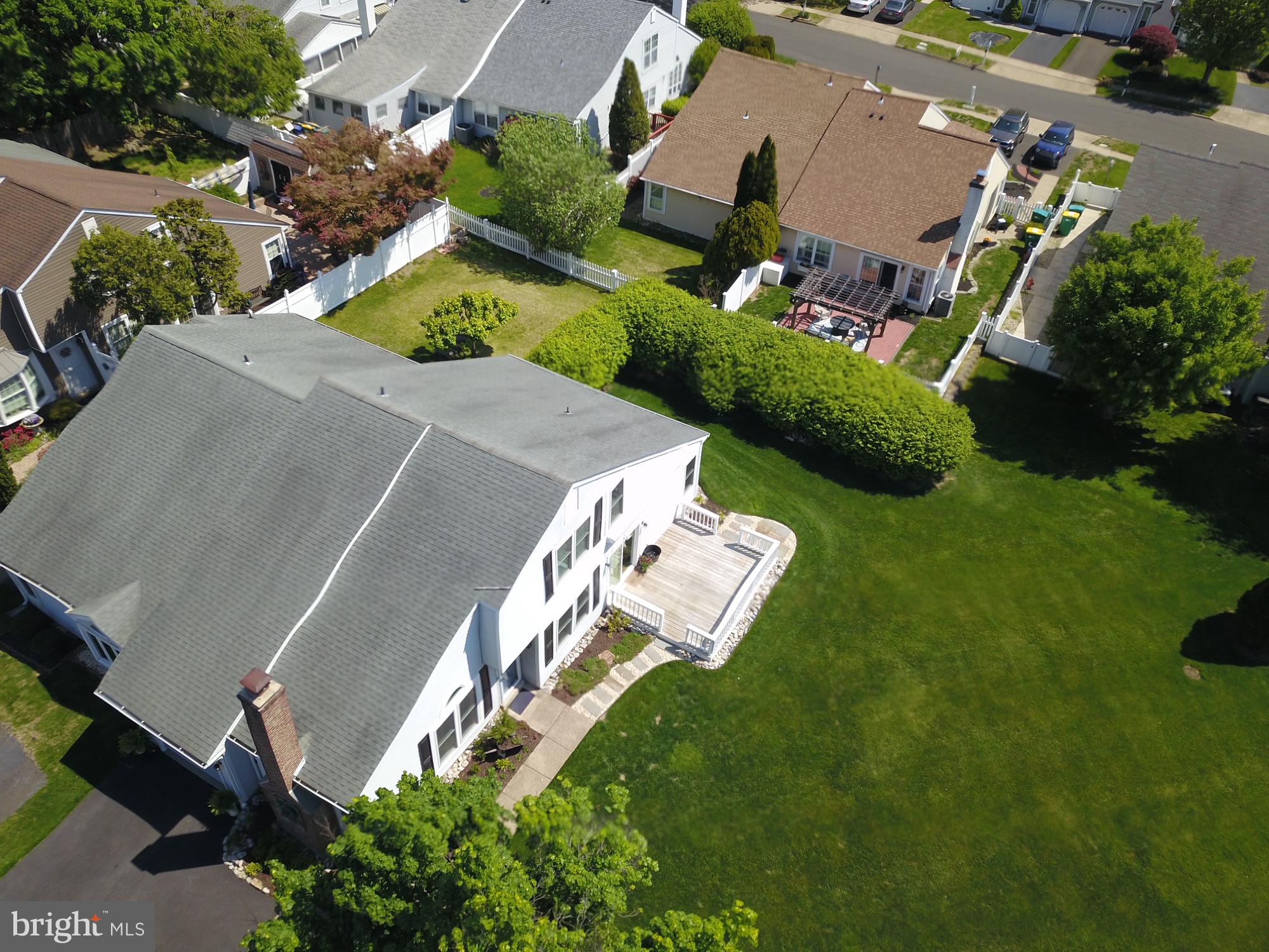 SUMMIT TRACE - Residential