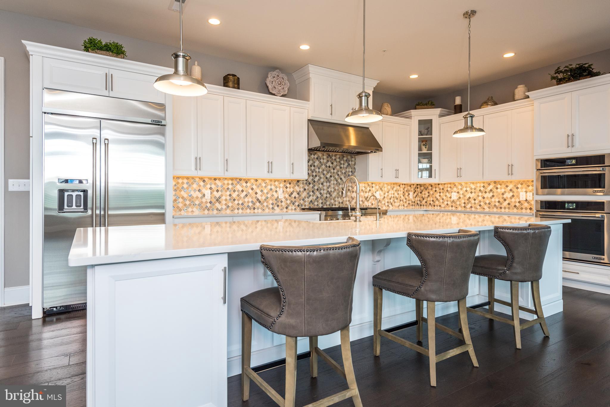 ESTATE AT MILL CREEK - Residential