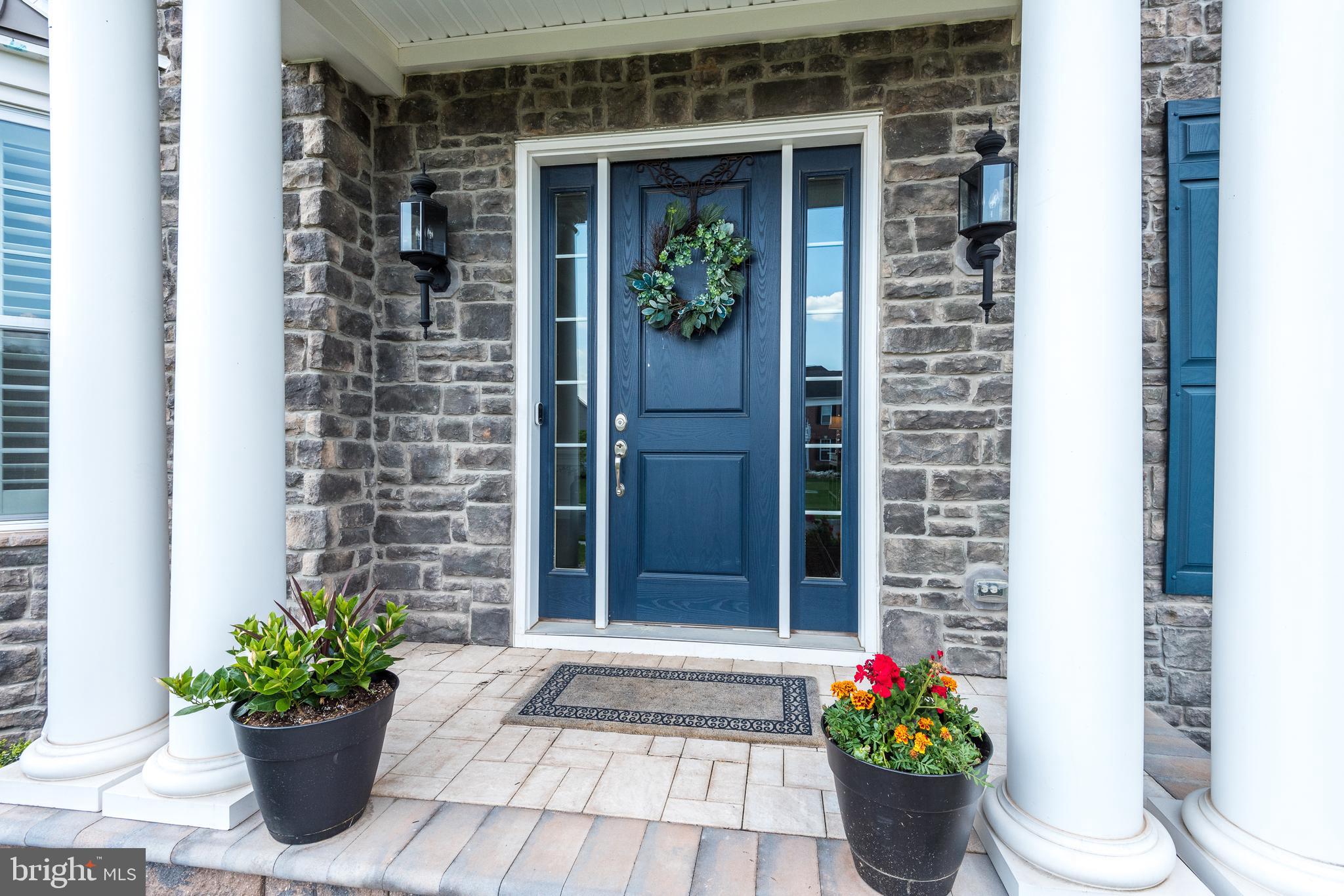 ESTATE AT MILL CREEK - Residential