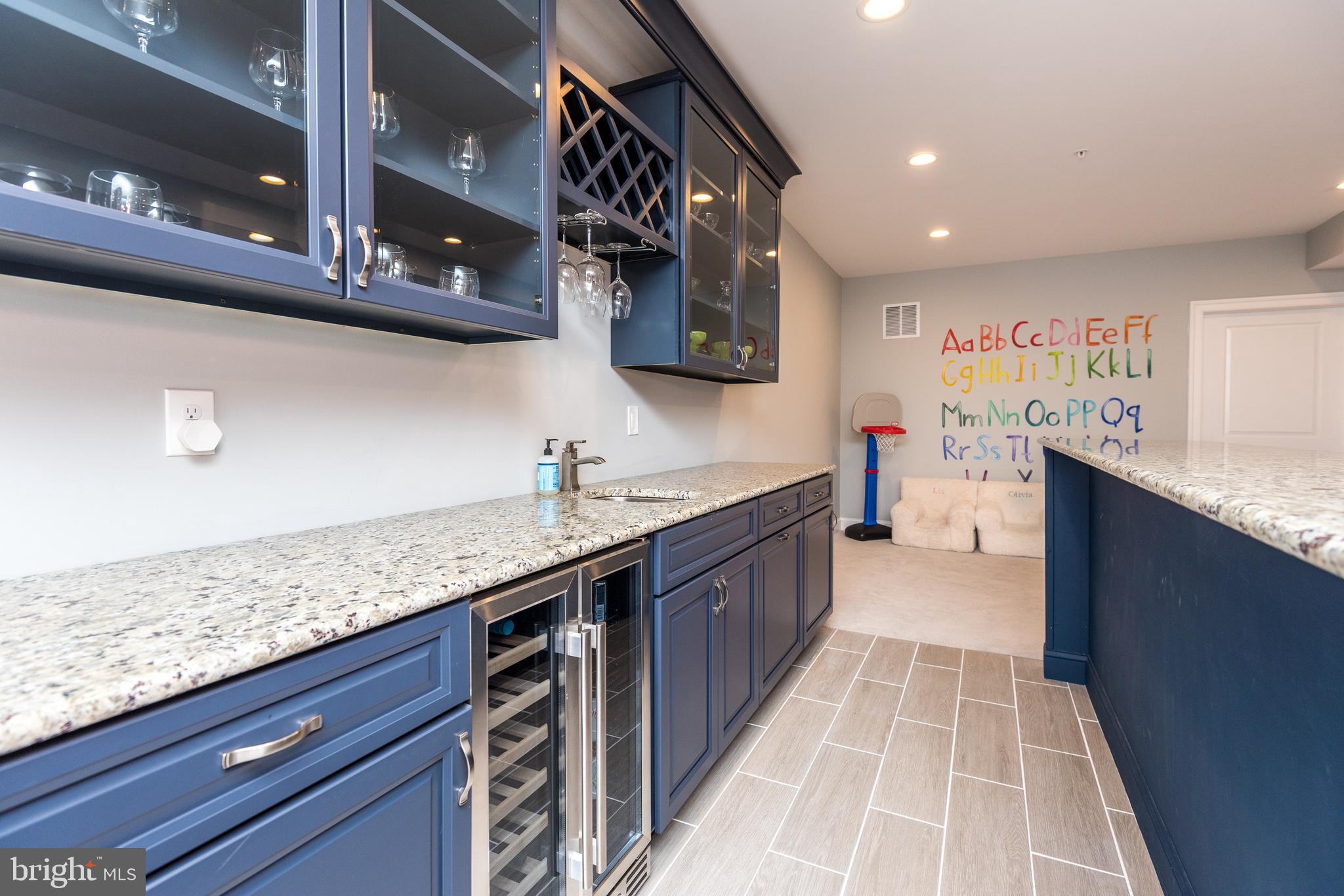 ESTATE AT MILL CREEK - Residential