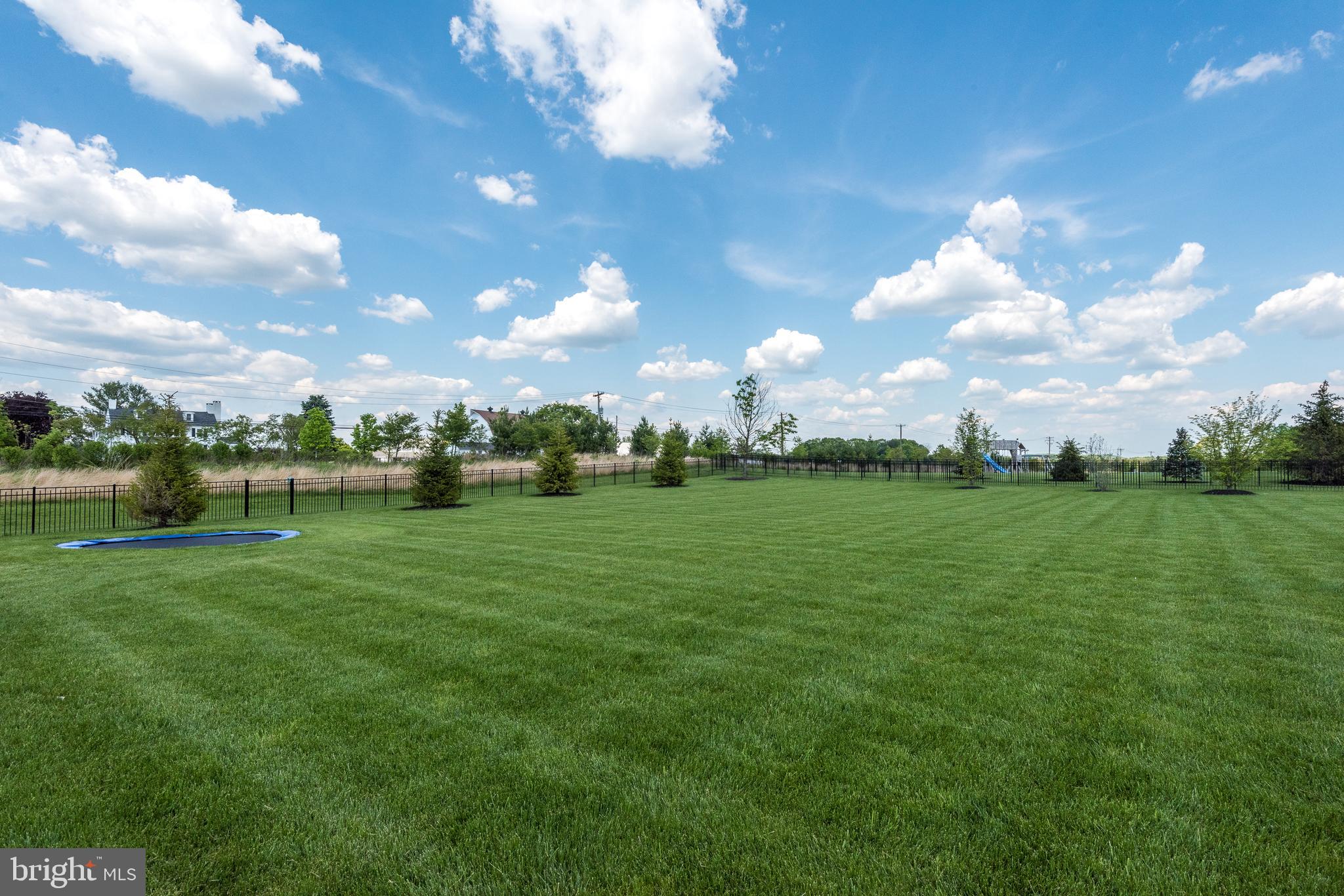 ESTATE AT MILL CREEK - Residential