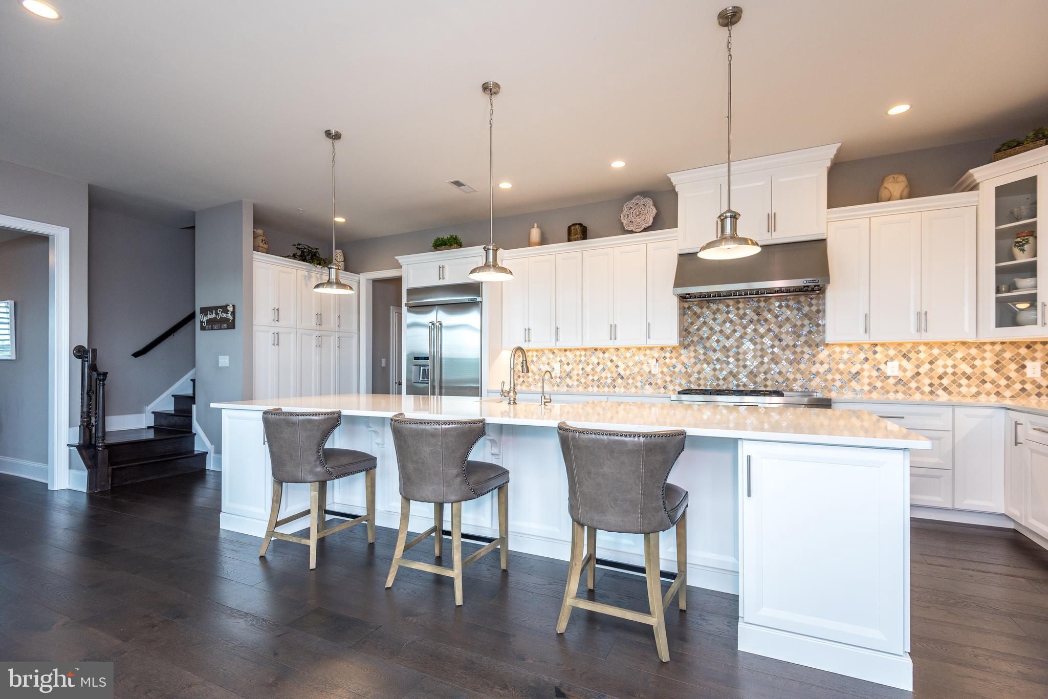 ESTATE AT MILL CREEK - Residential