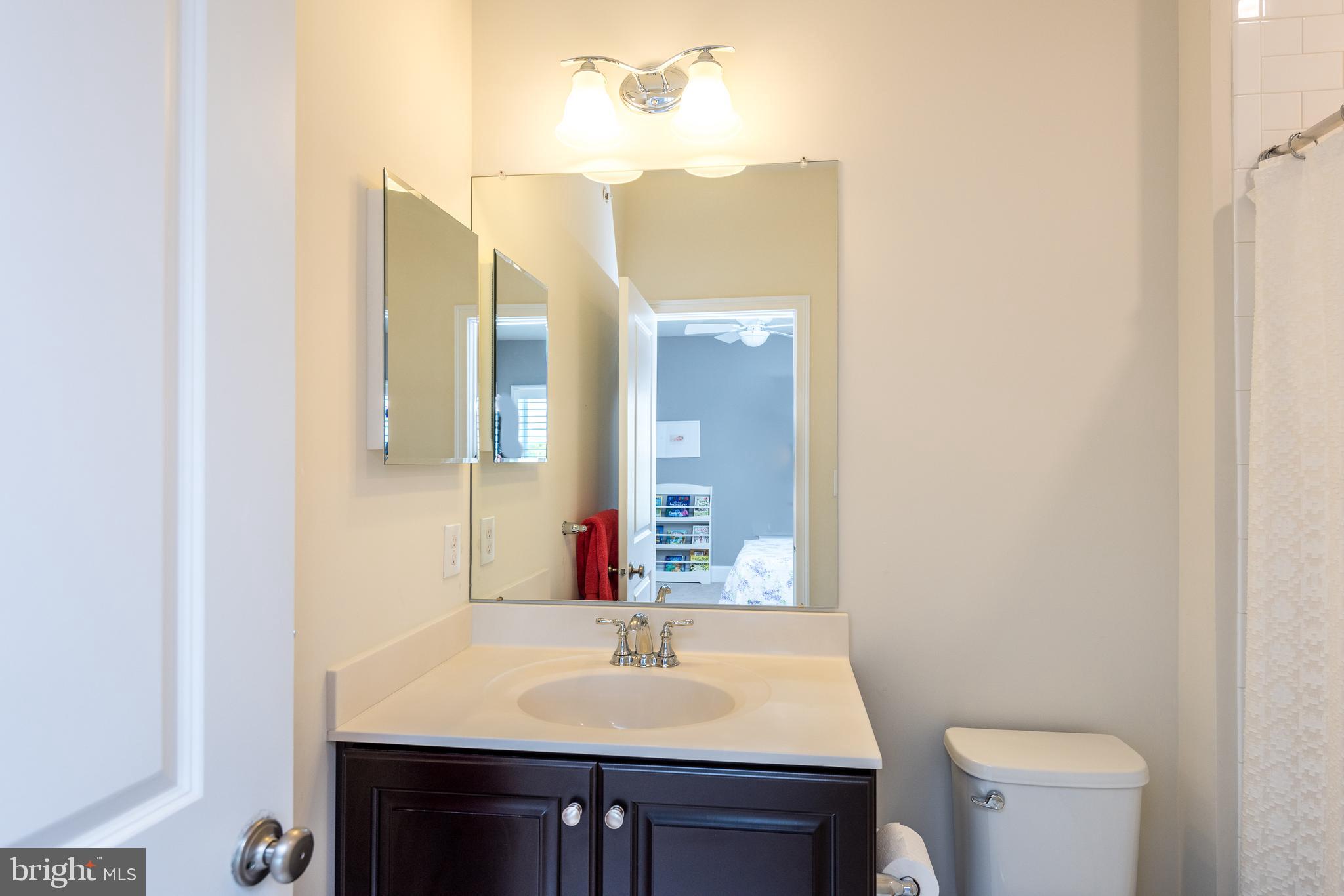 ESTATE AT MILL CREEK - Residential