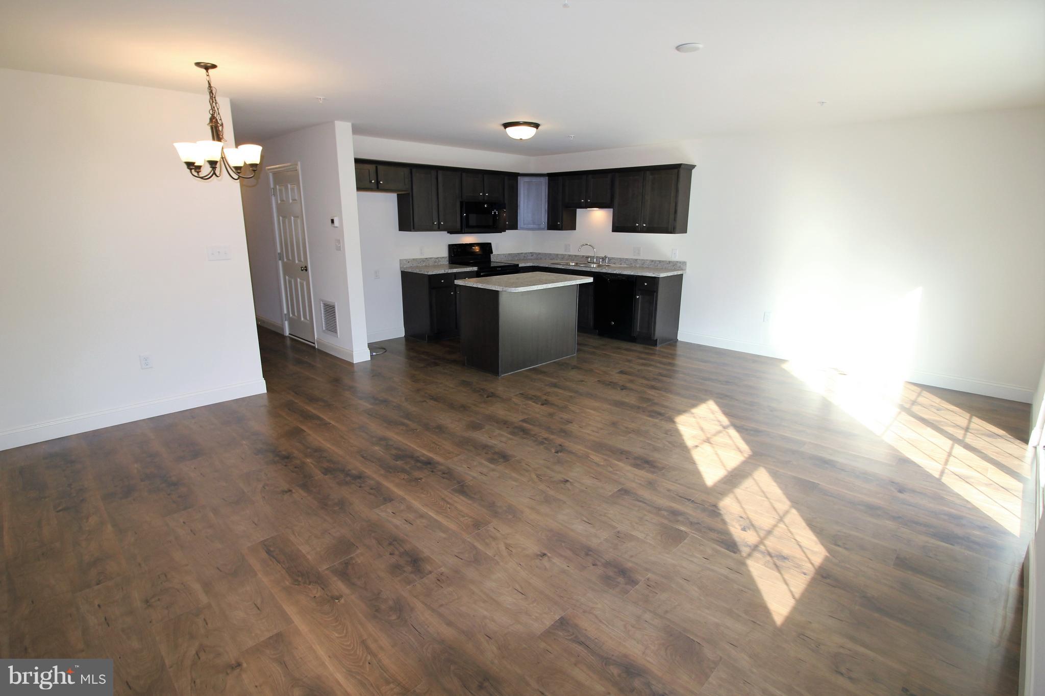 CREEKVALE - Residential