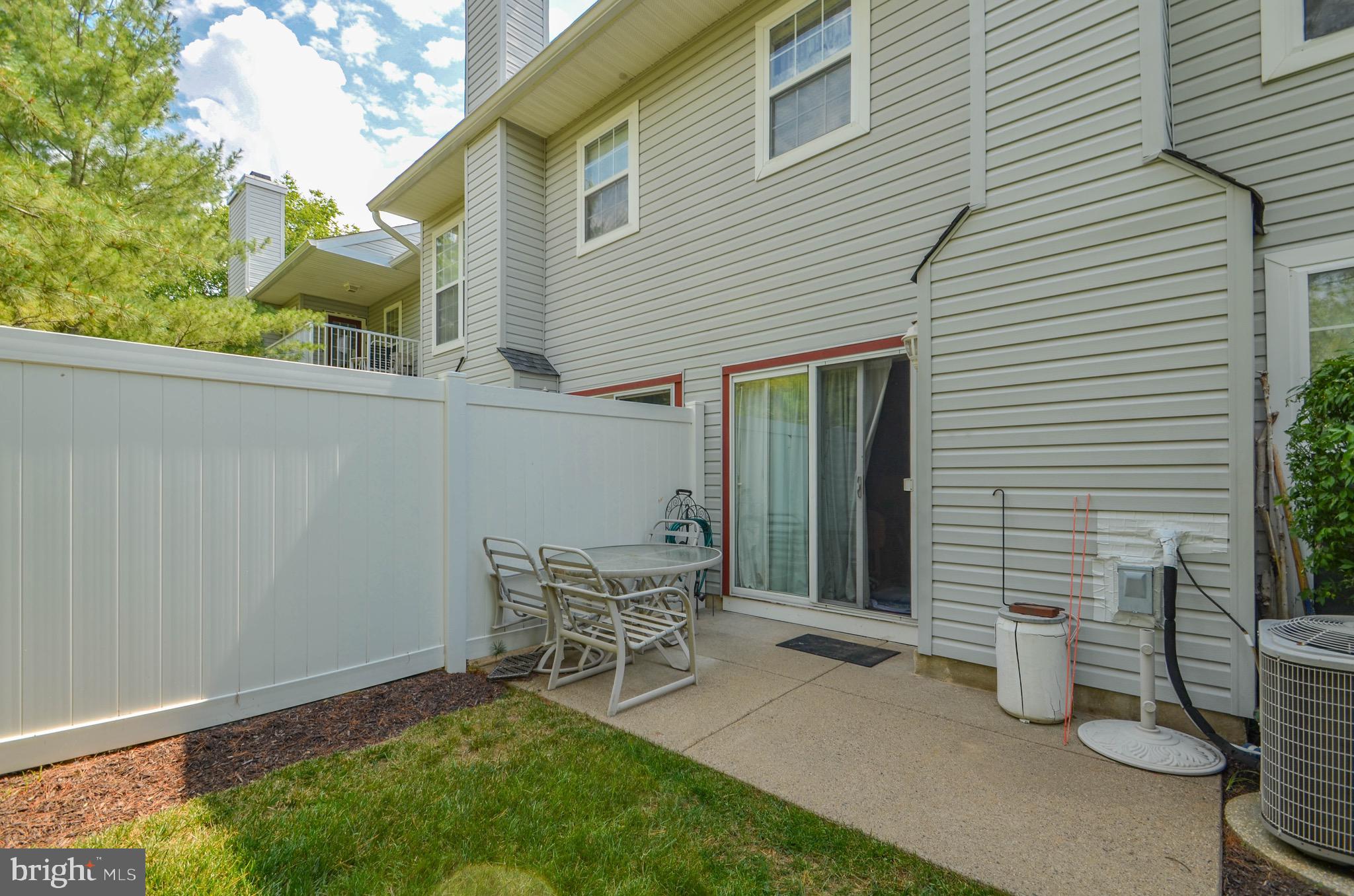 BROOKSTONE - Residential