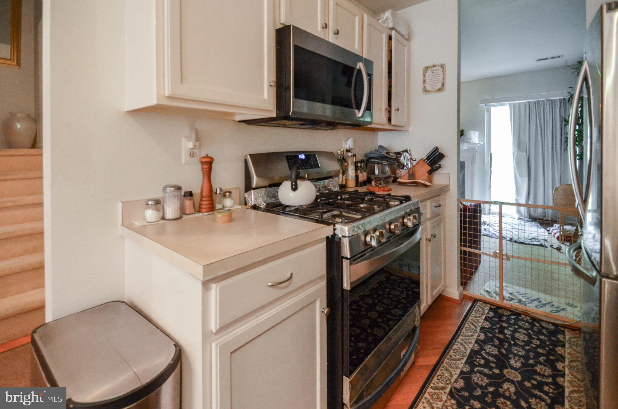 BROOKSTONE - Residential