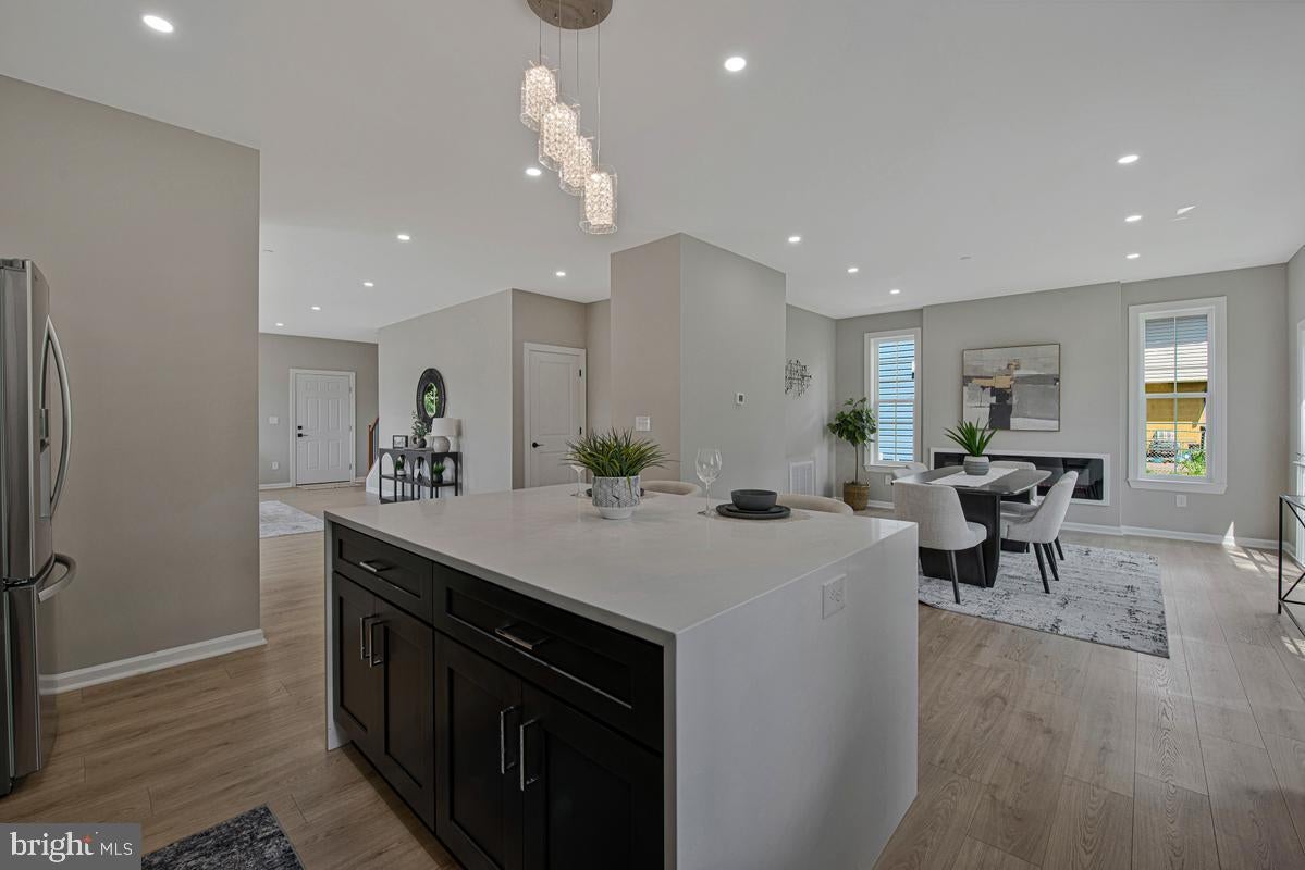8805 GLENARDEN PARKWAY