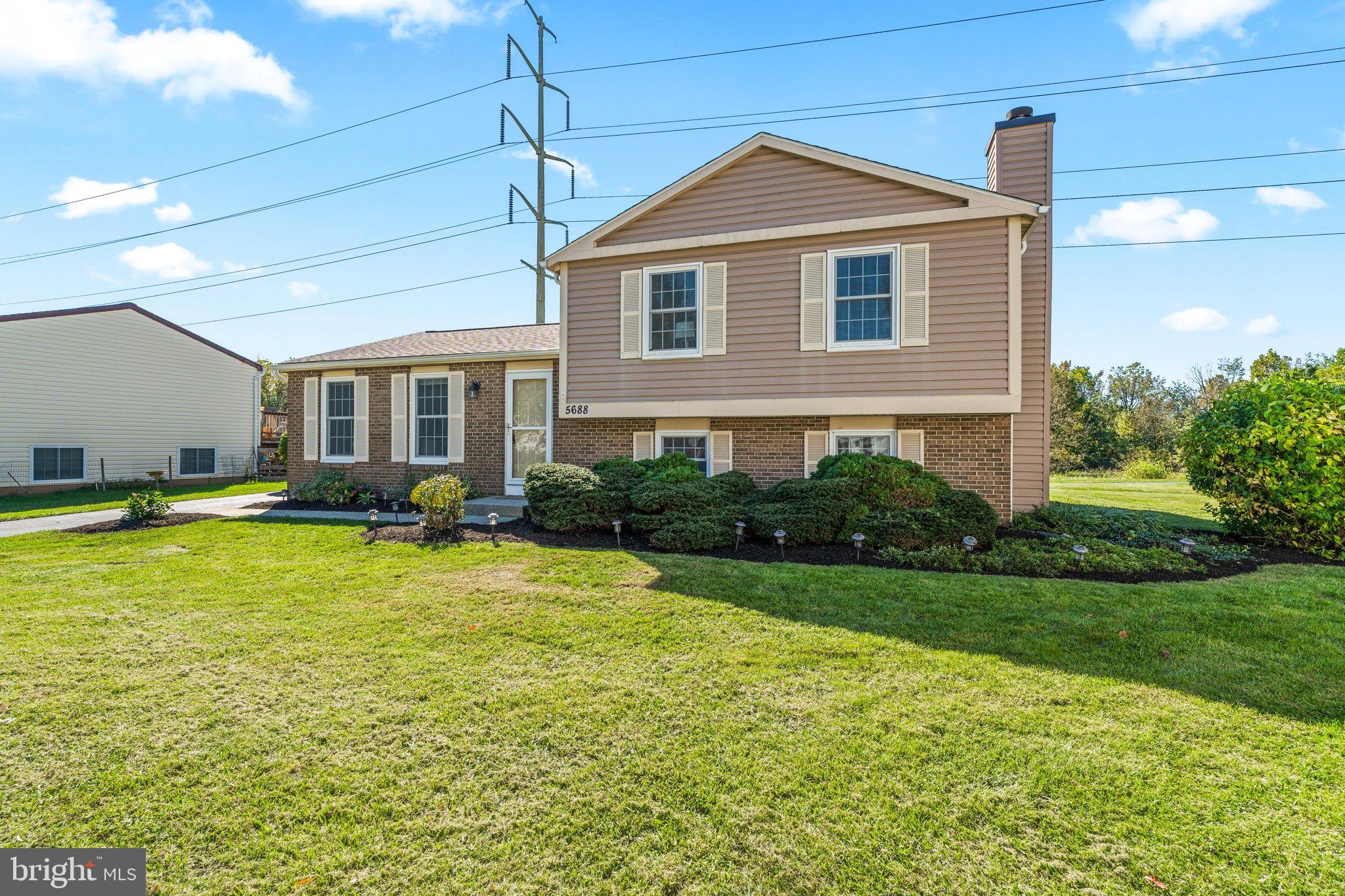 5688 FARMHOUSE DRIVE