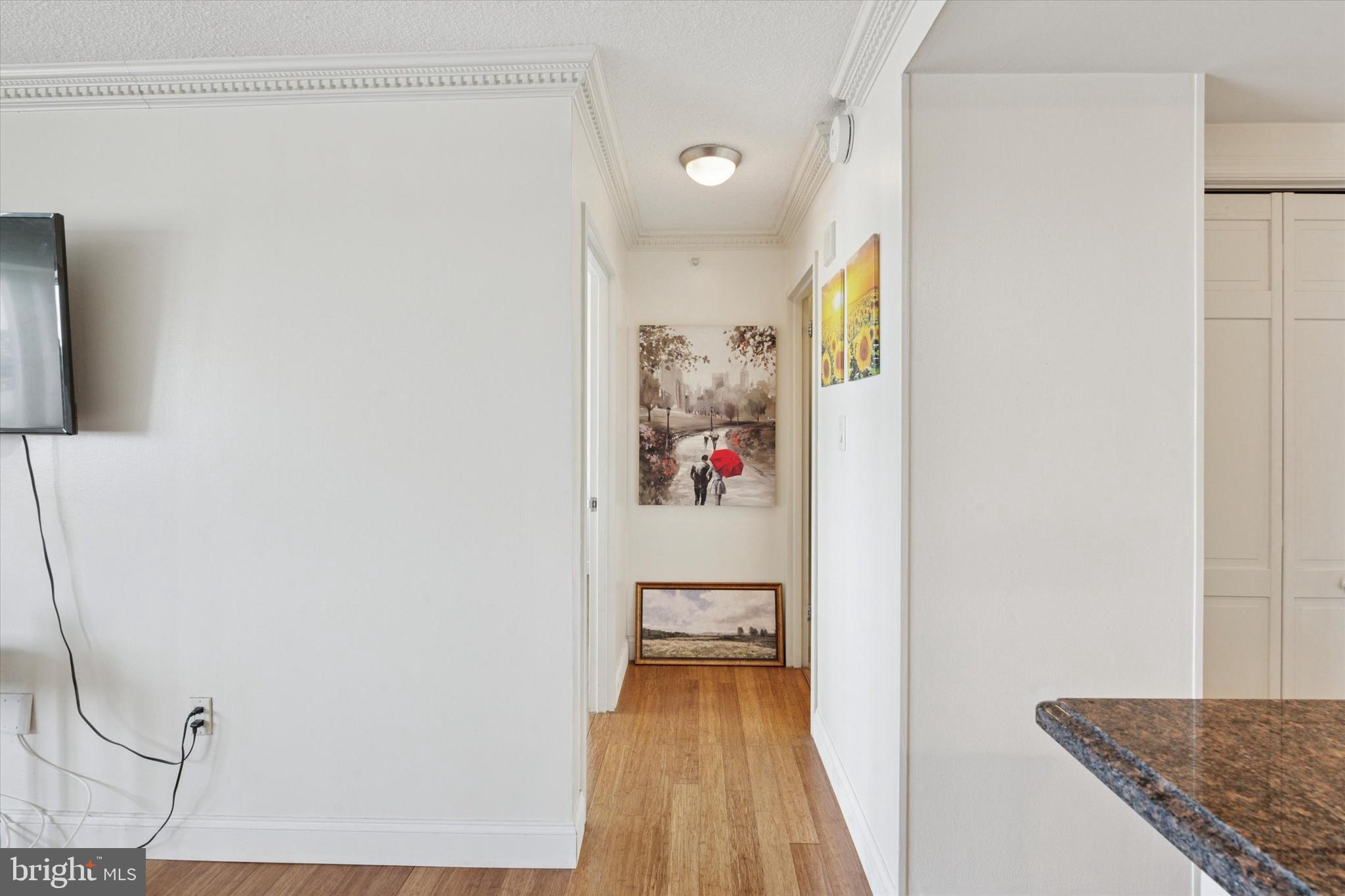 FAIRMOUNT - Residential