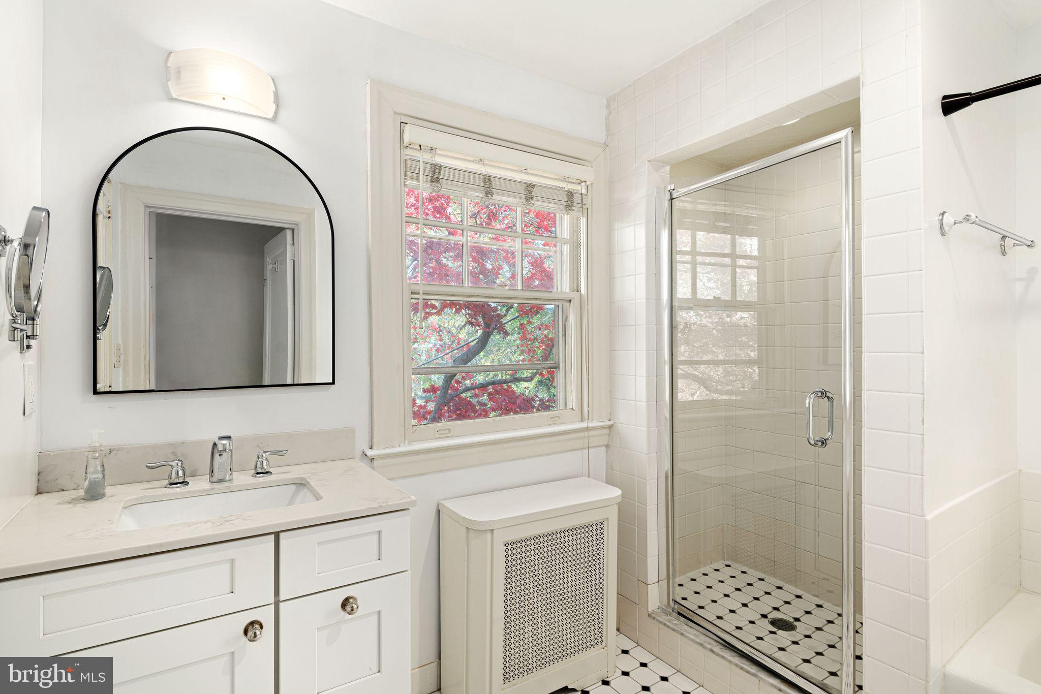 COLLEGE PARK - Residential Lease