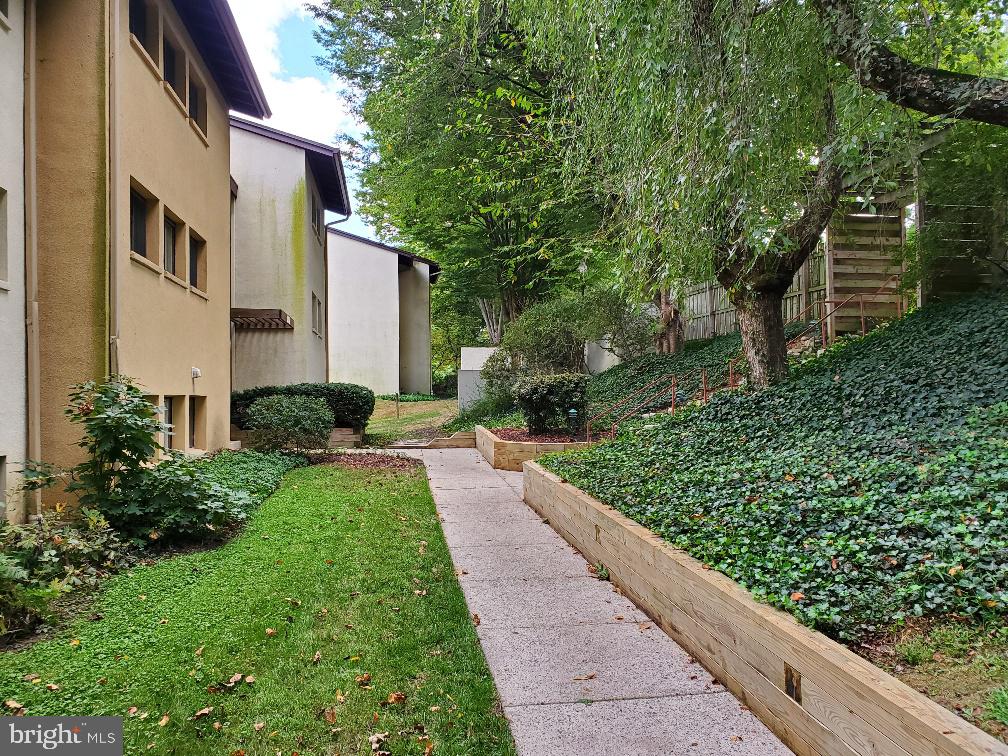 VILLAGE OF HARPERS CHOICE - Residential