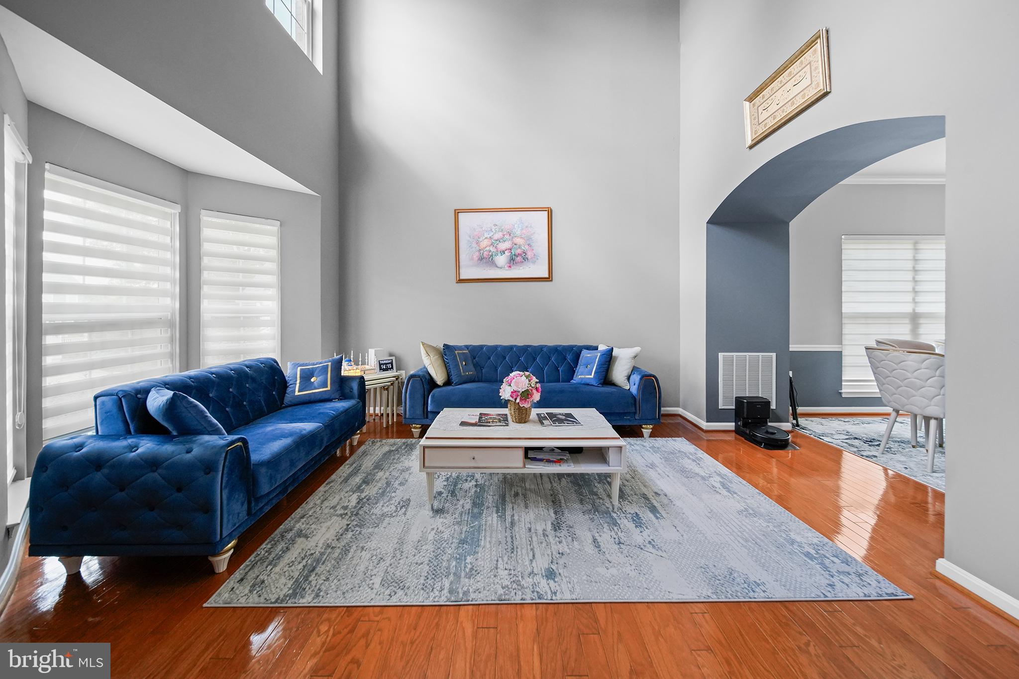 SHEFFIELD MANOR - Residential Lease