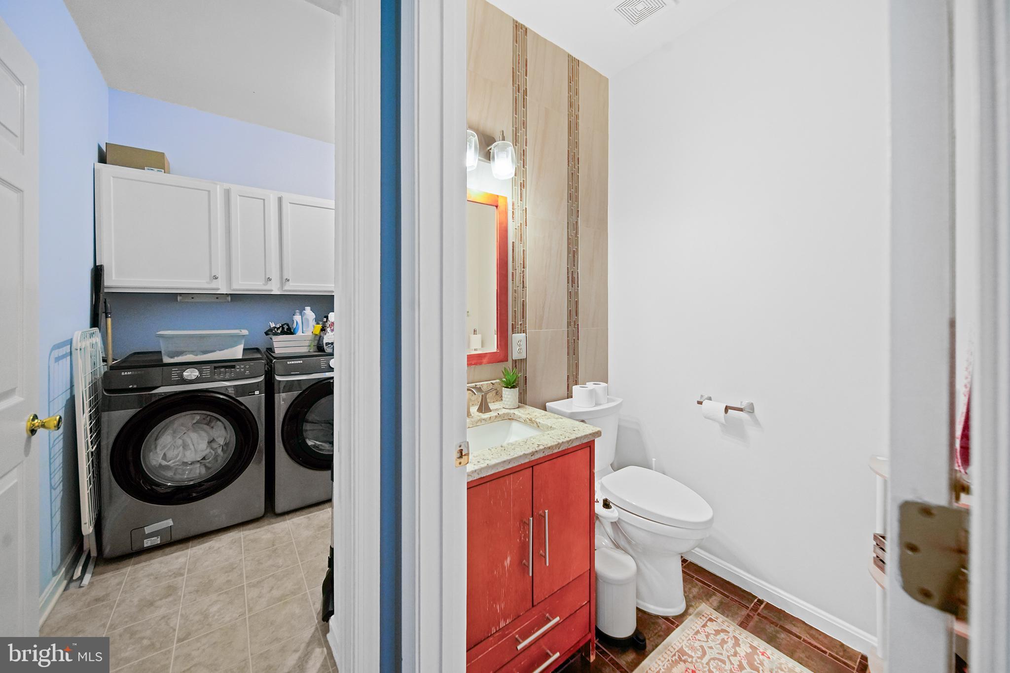 SHEFFIELD MANOR - Residential Lease