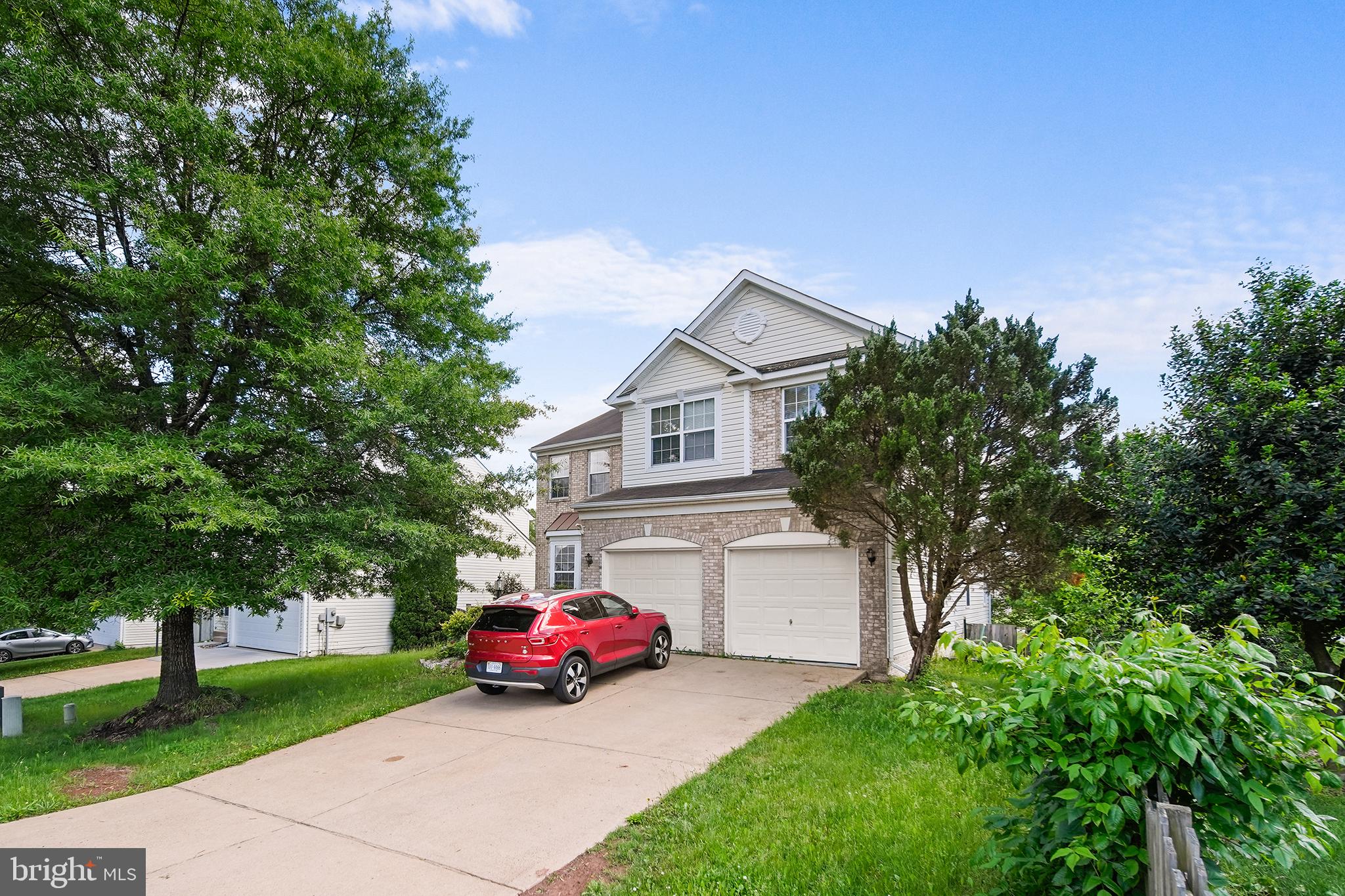 SHEFFIELD MANOR - Residential Lease