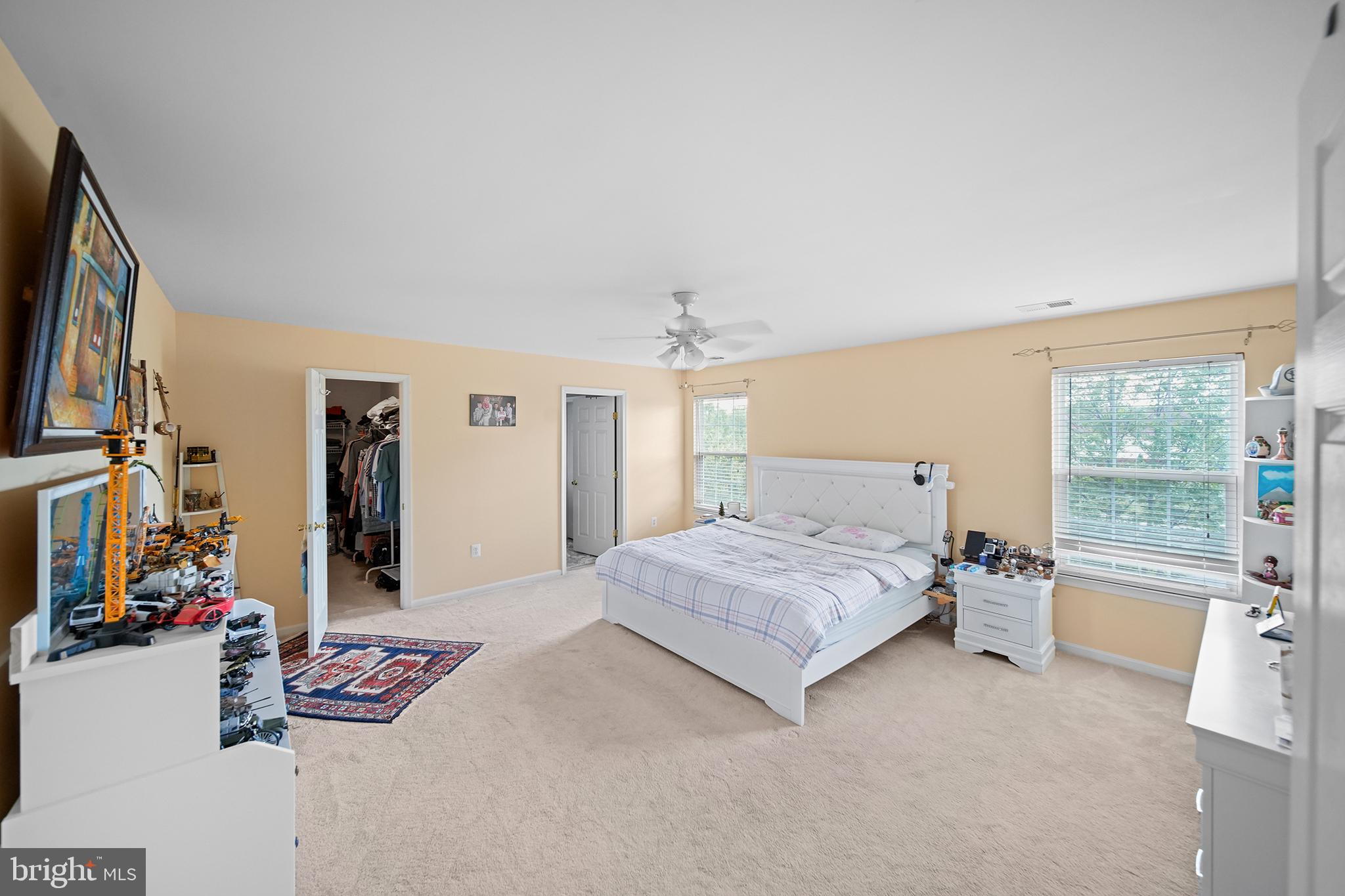 SHEFFIELD MANOR - Residential Lease