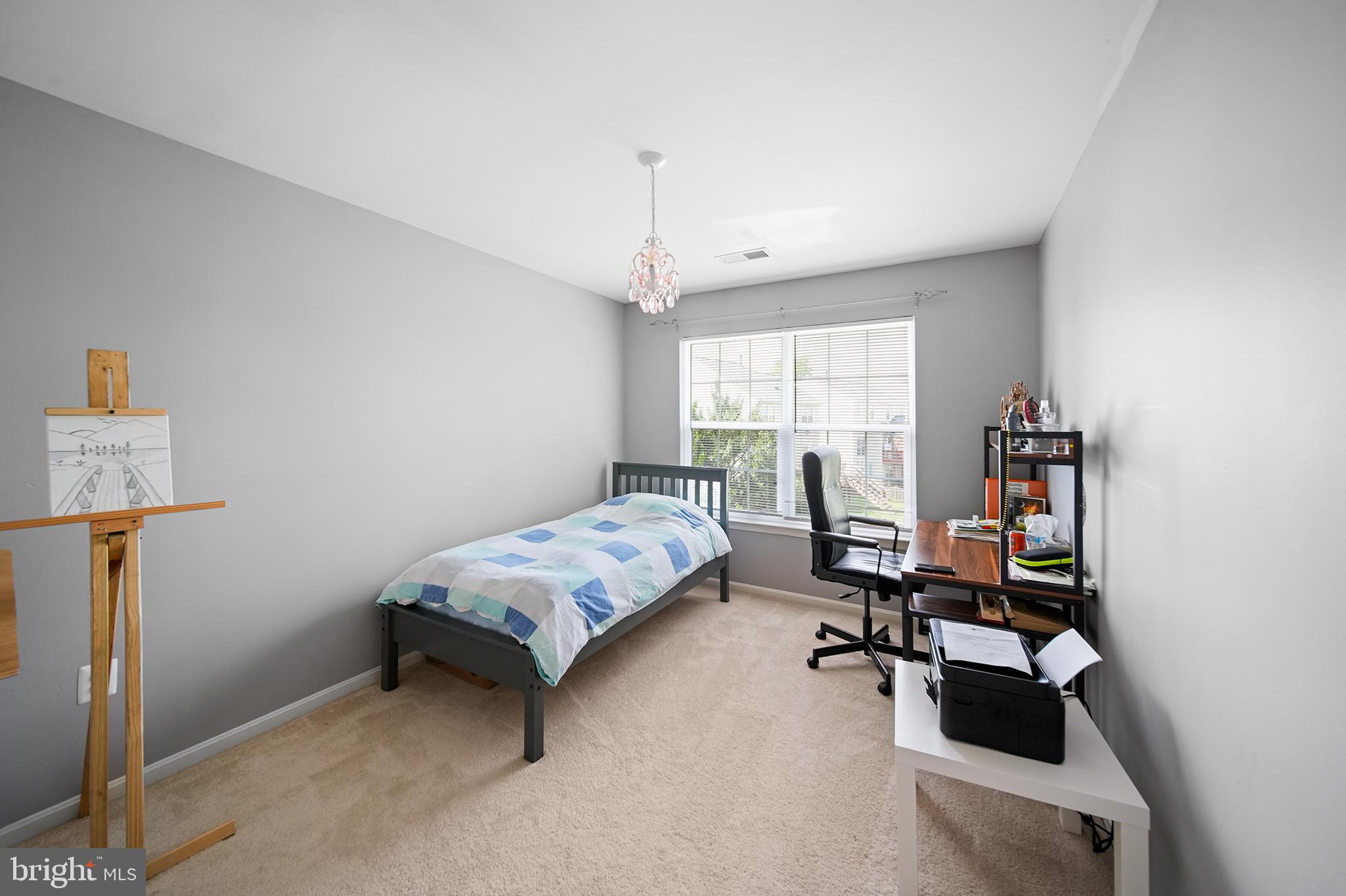 SHEFFIELD MANOR - Residential Lease