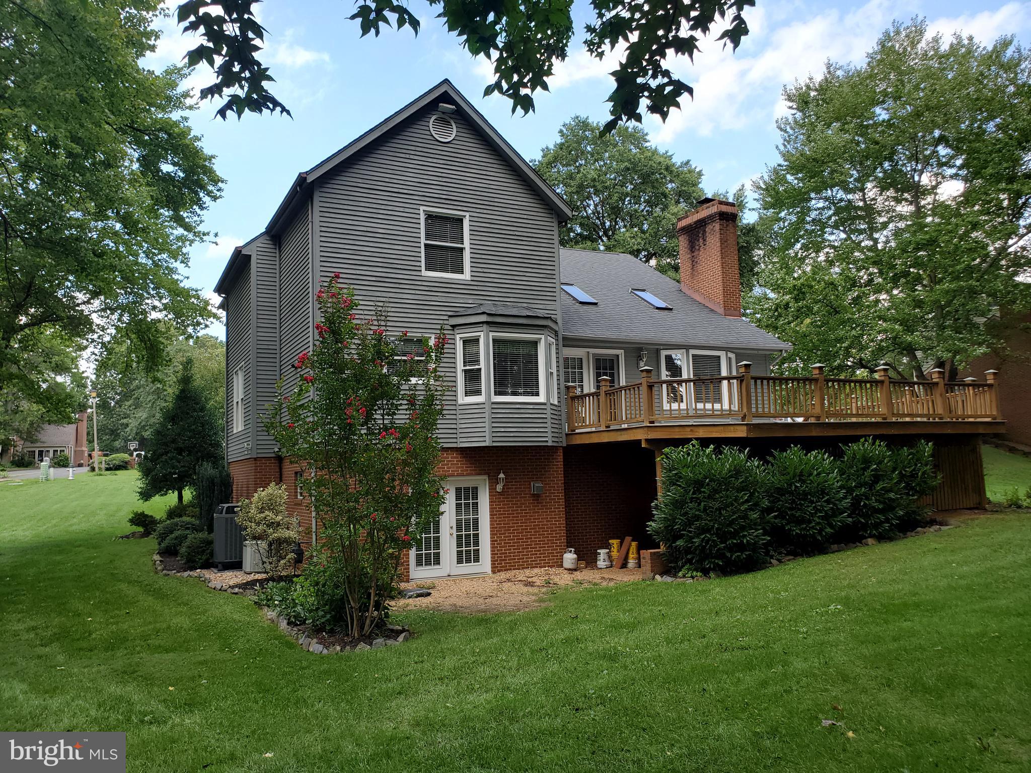 FOX RUN - Residential