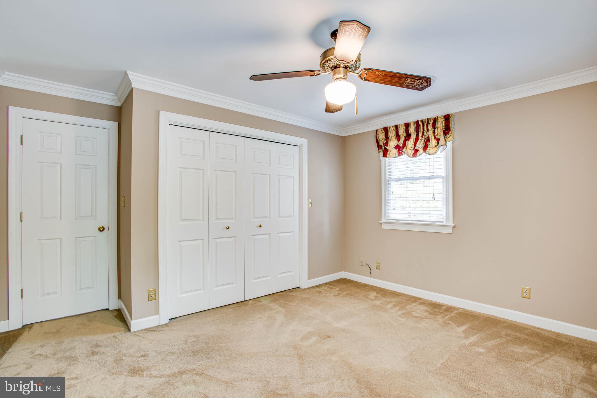 FOX RUN - Residential