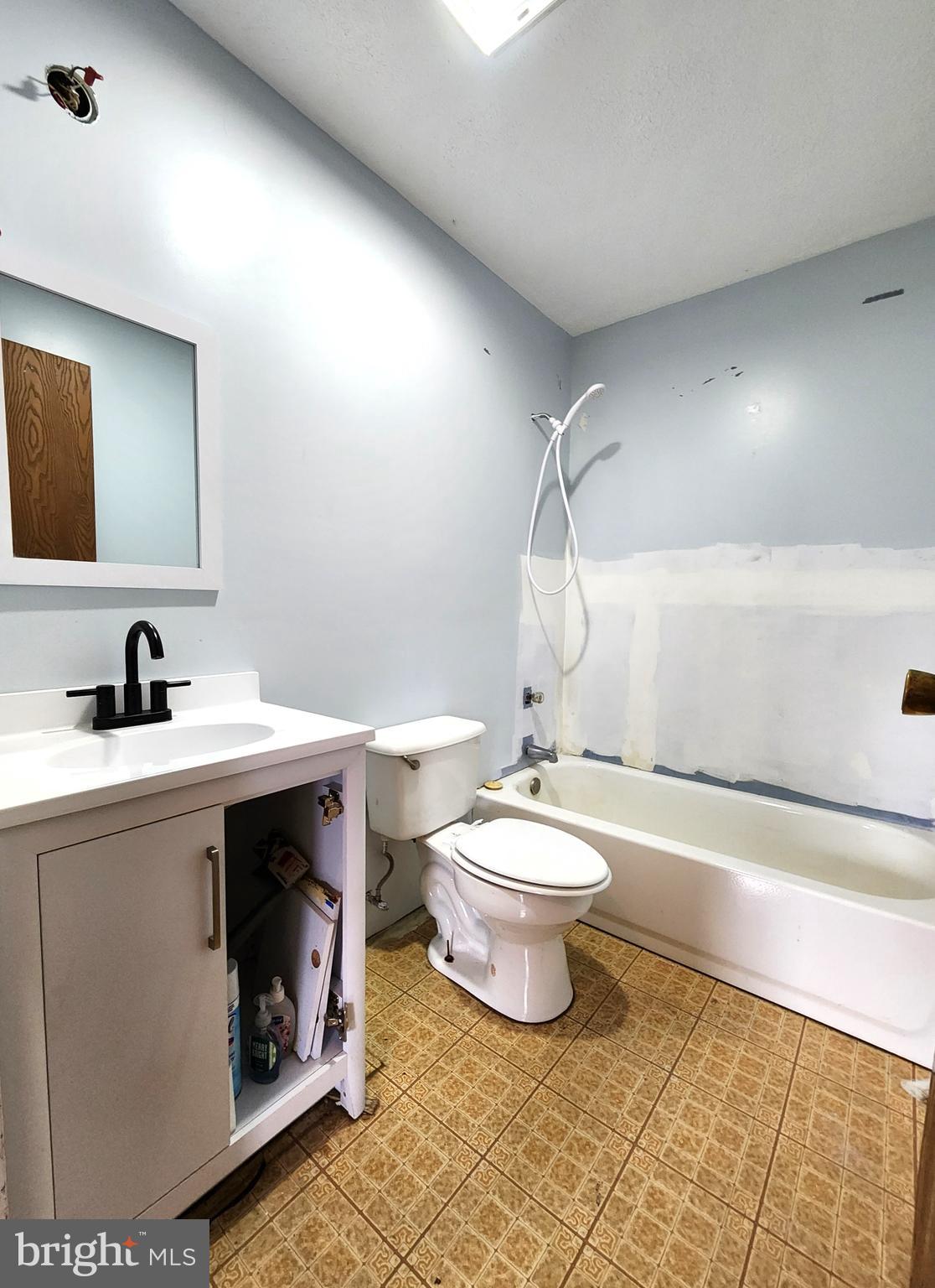 DUNMORE RIDGE - Residential