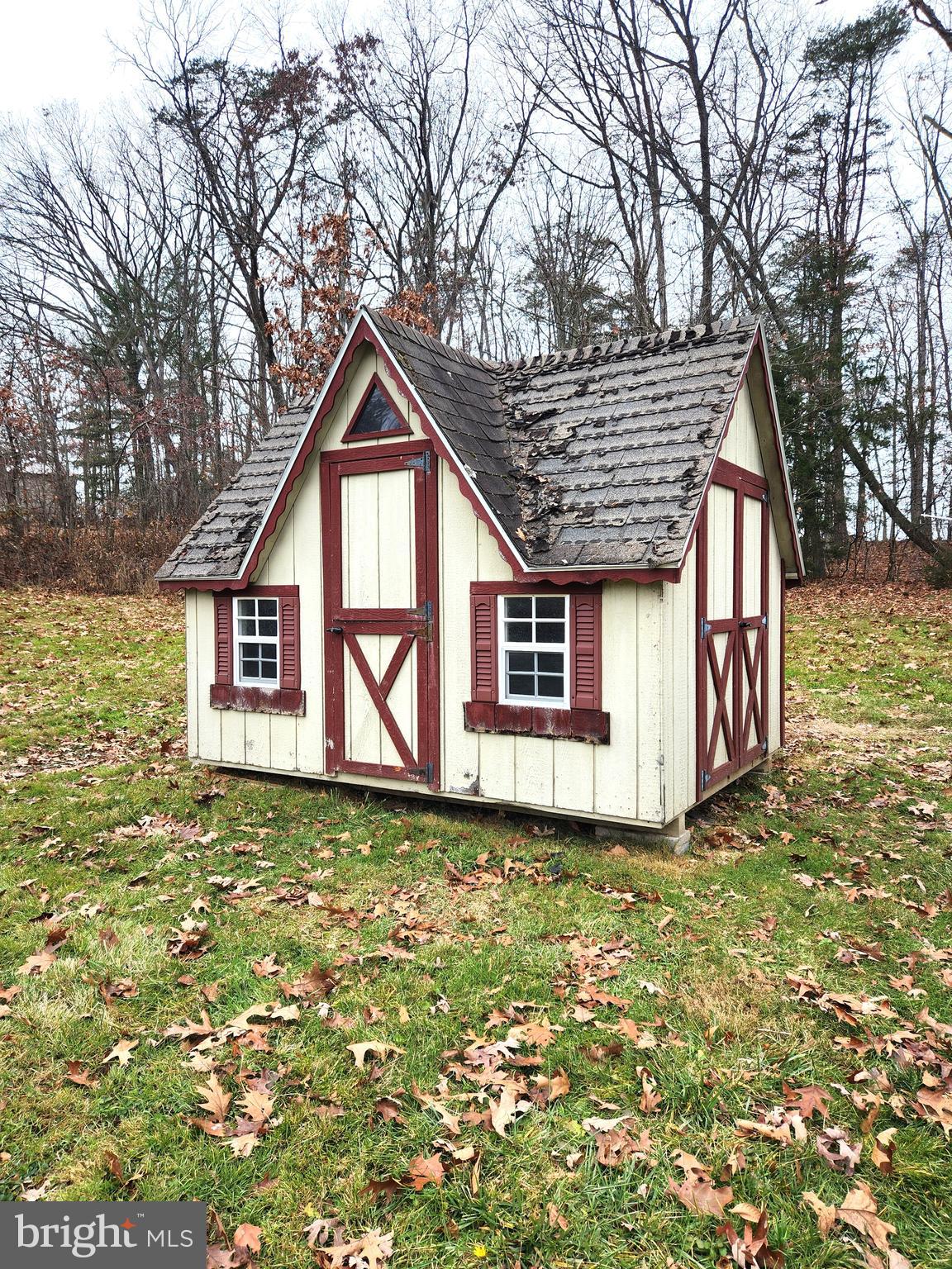 DUNMORE RIDGE - Residential