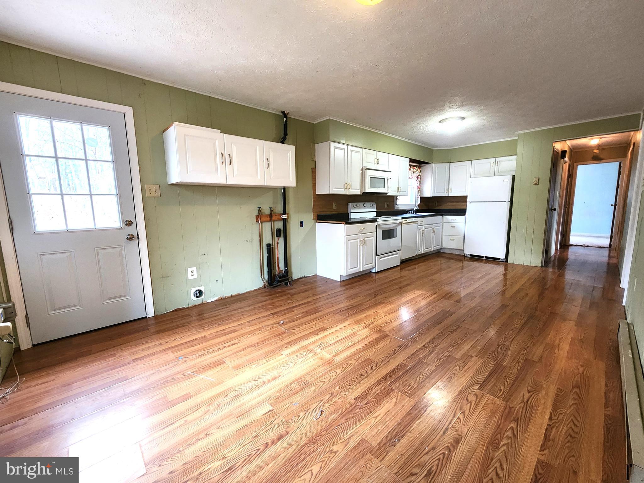 DUNMORE RIDGE - Residential