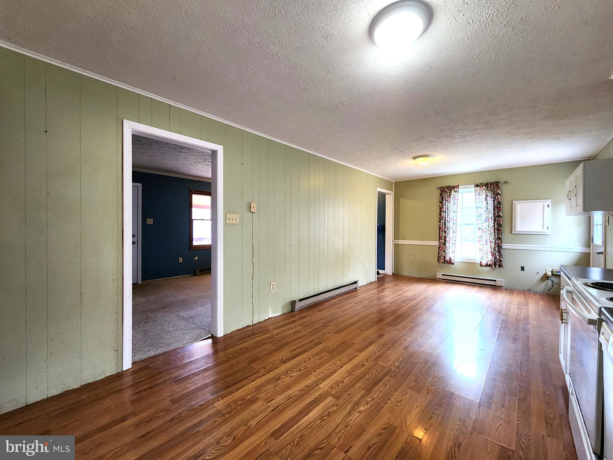 DUNMORE RIDGE - Residential