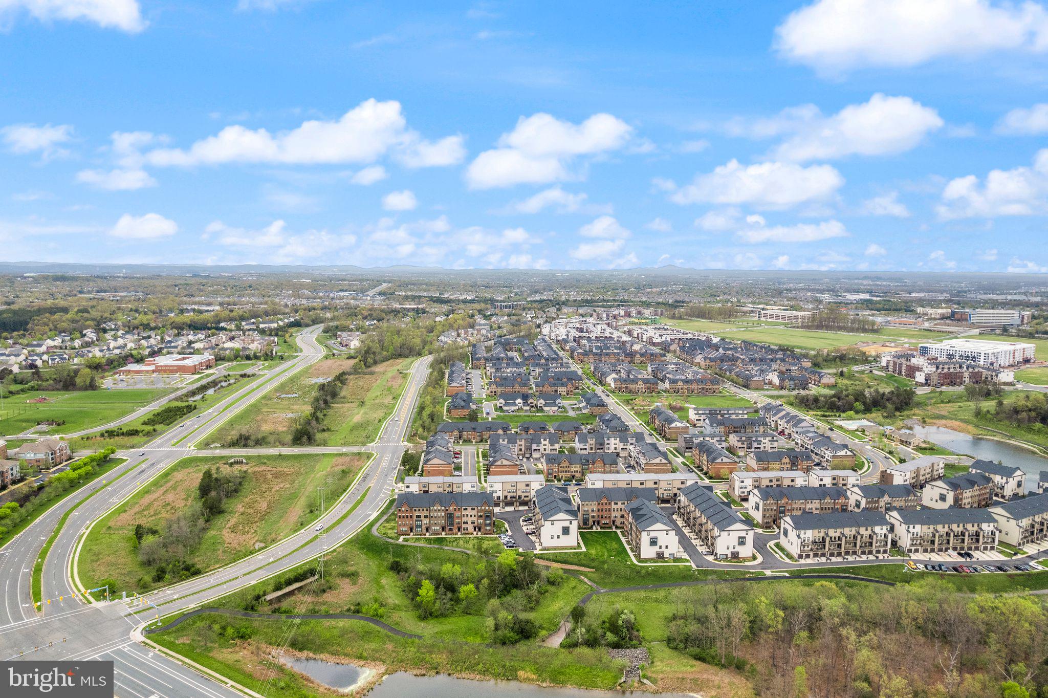 METRO WALK AT MOOREFIELD STATION - Residential