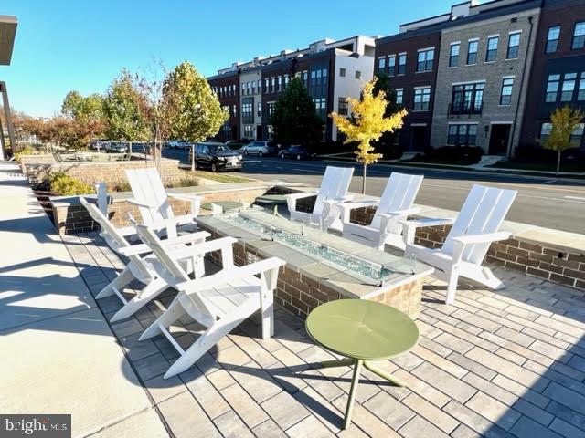 METRO WALK AT MOOREFIELD STATION - Residential