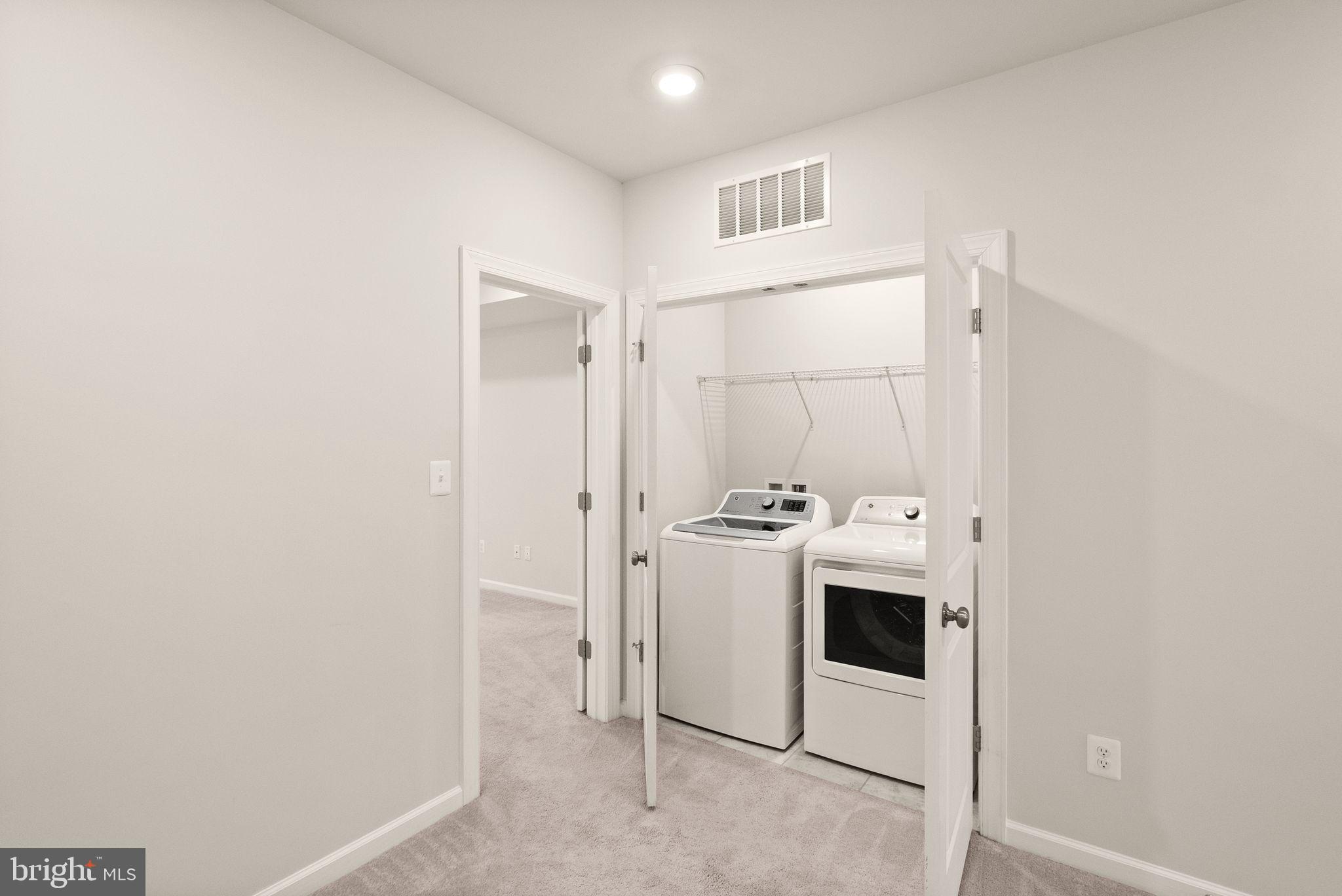 METRO WALK AT MOOREFIELD STATION - Residential