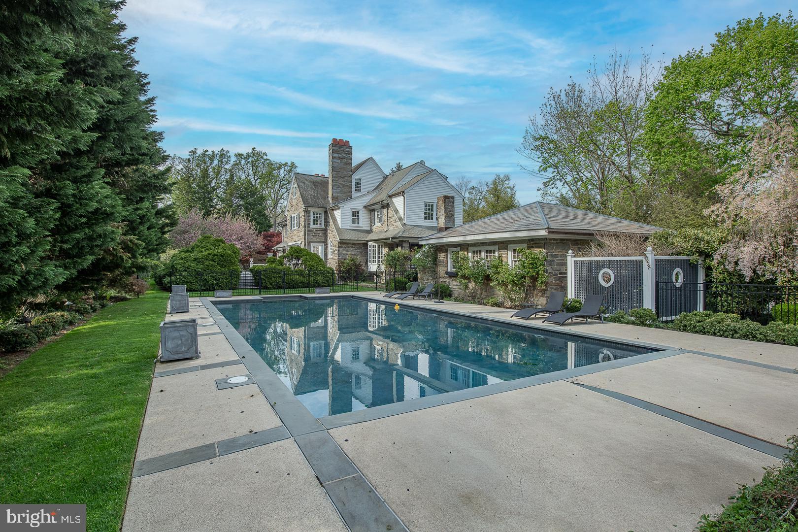 MERION STATION - Residential