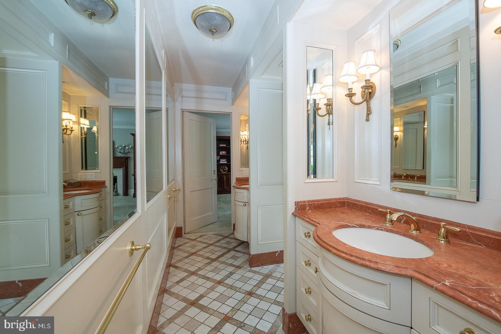 MERION STATION - Residential