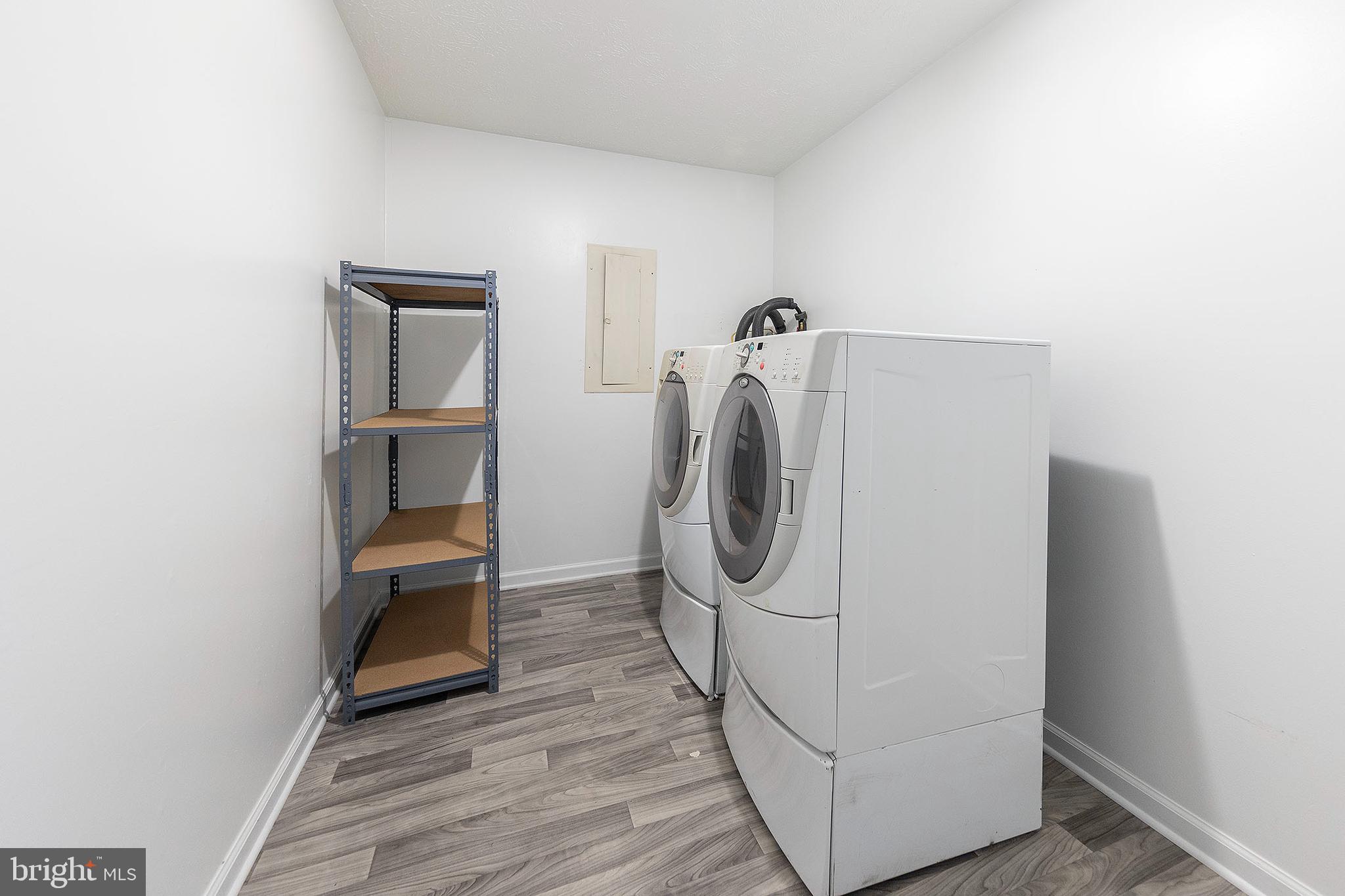 MILL CREEK - Residential