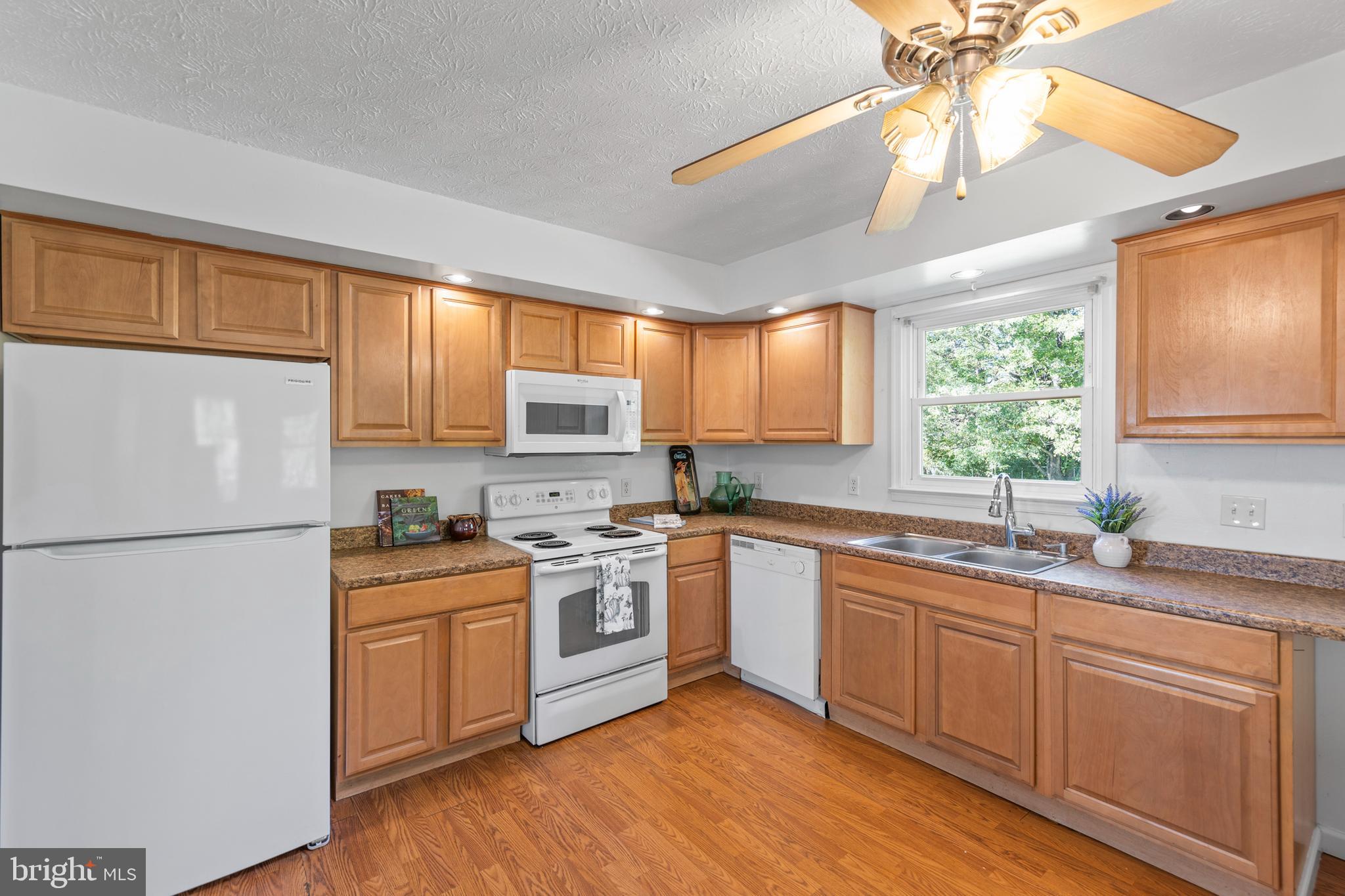 MILL CREEK - Residential