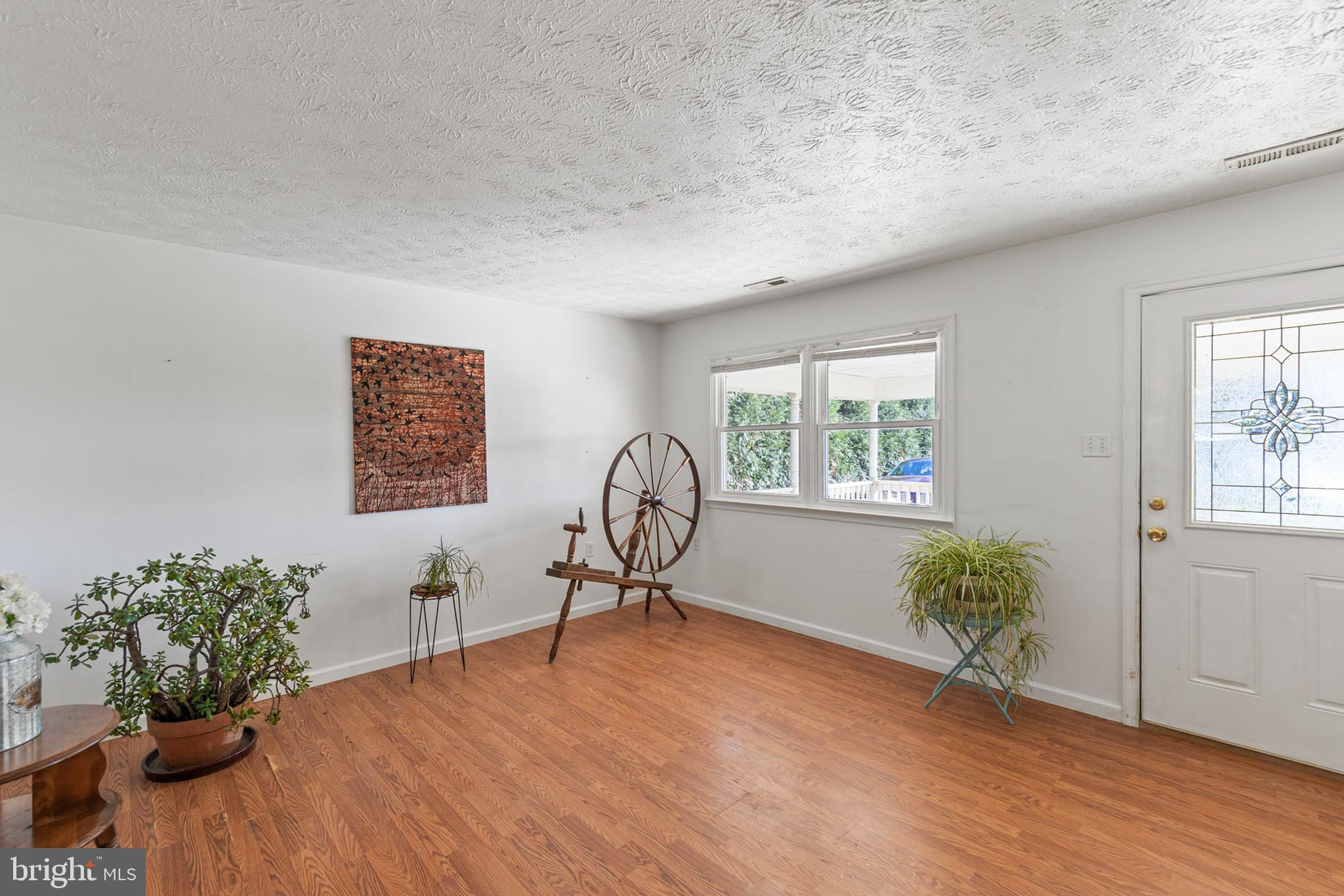 MILL CREEK - Residential