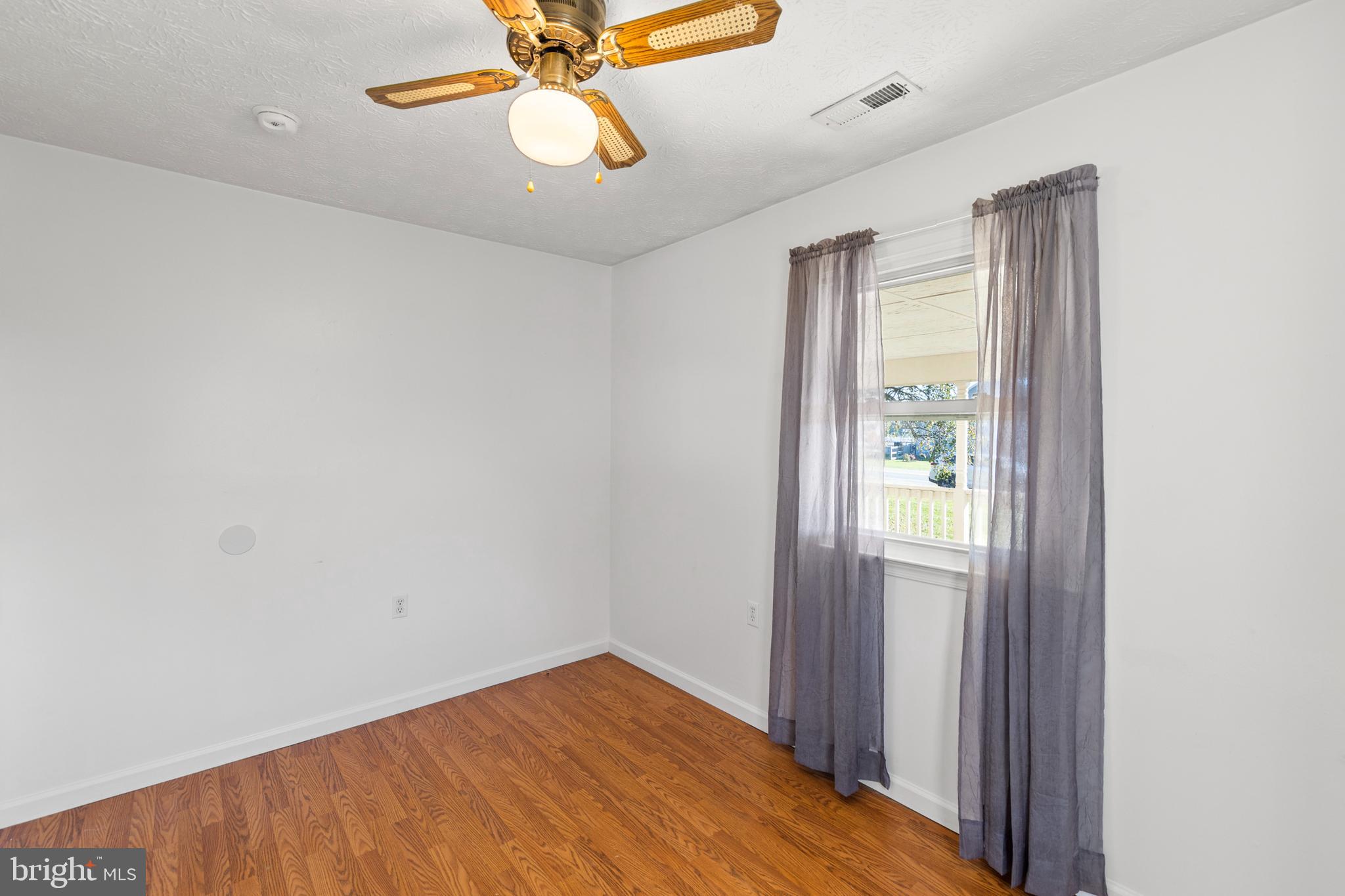 MILL CREEK - Residential