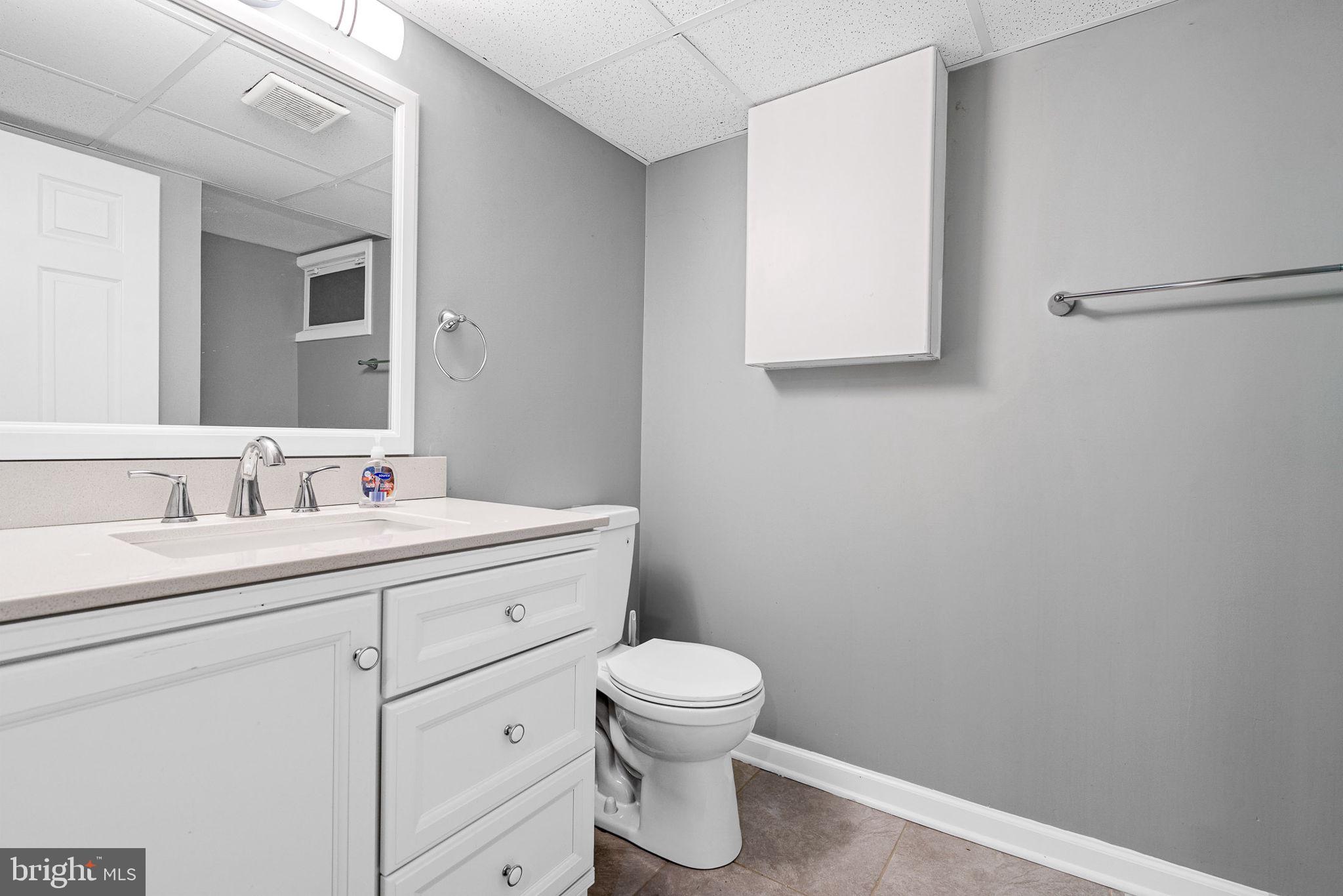 WILLIAMSBURG - Residential