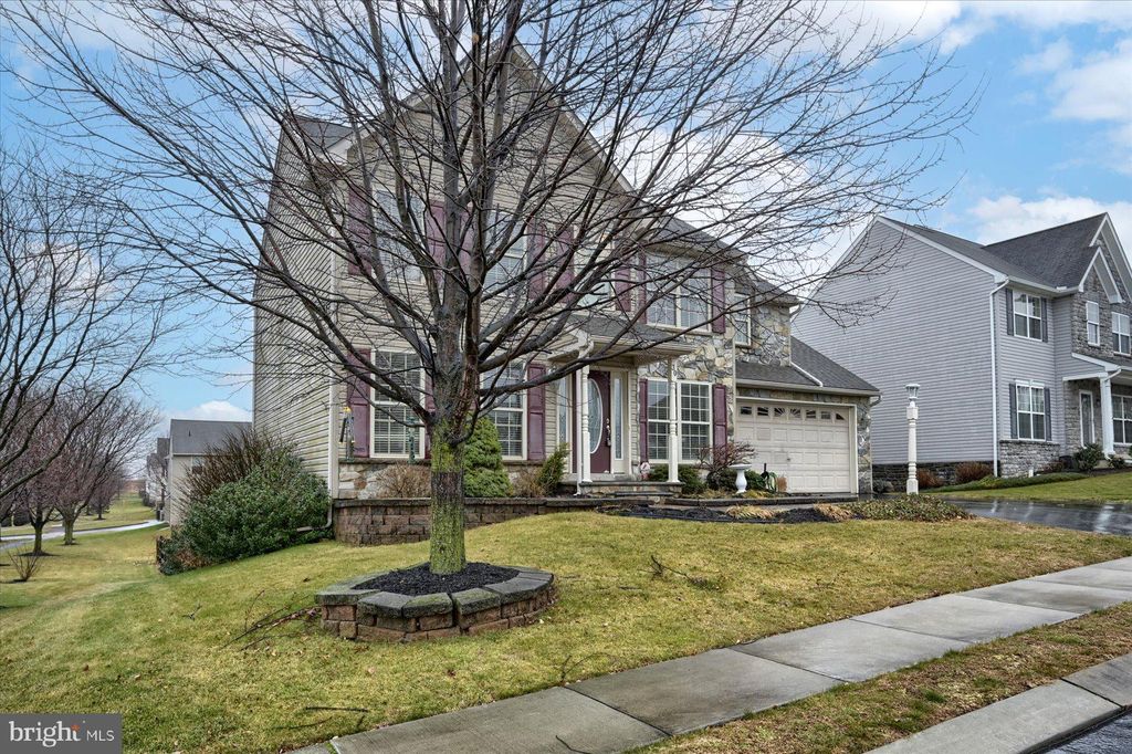 Photo of 30 DAWKINS DR, EAST EARL, PA 17519 (MLS # PALA2029158)