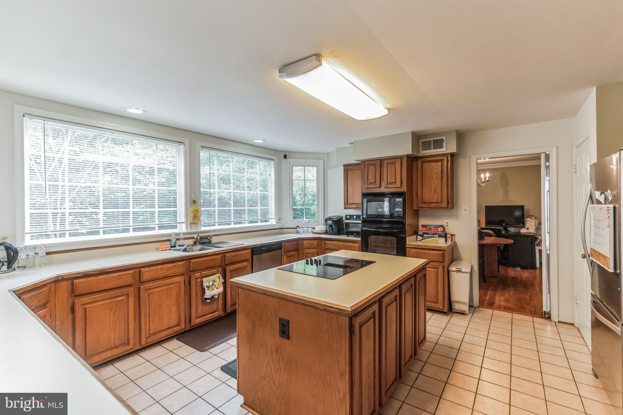 GATE POST ESTATES - Residential