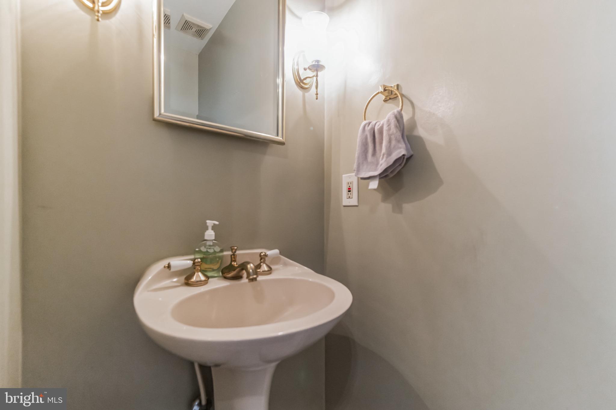 GATE POST ESTATES - Residential