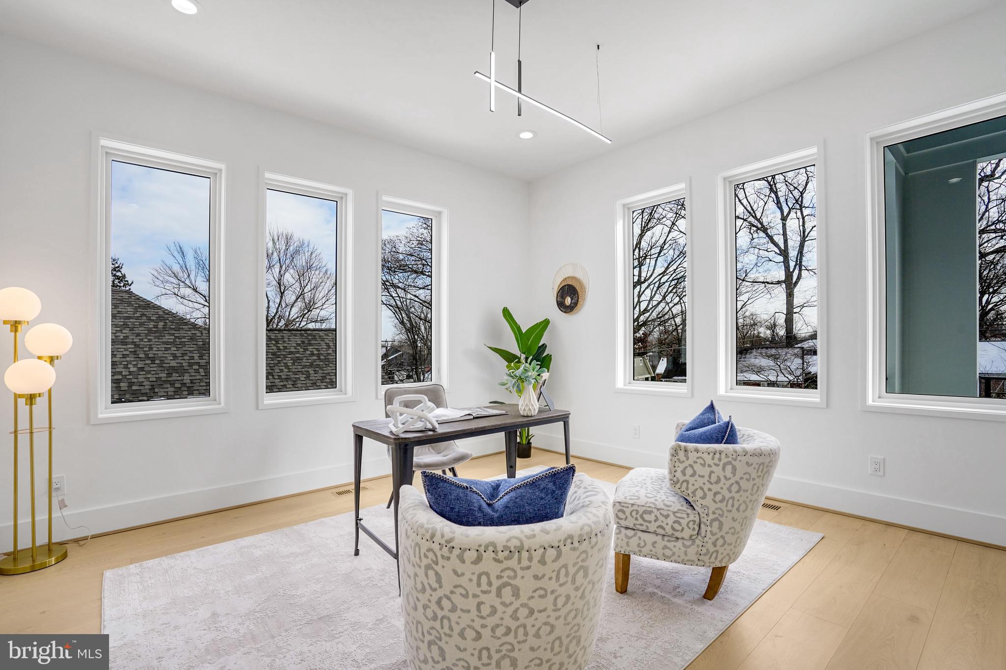 MINOR HILL - Residential