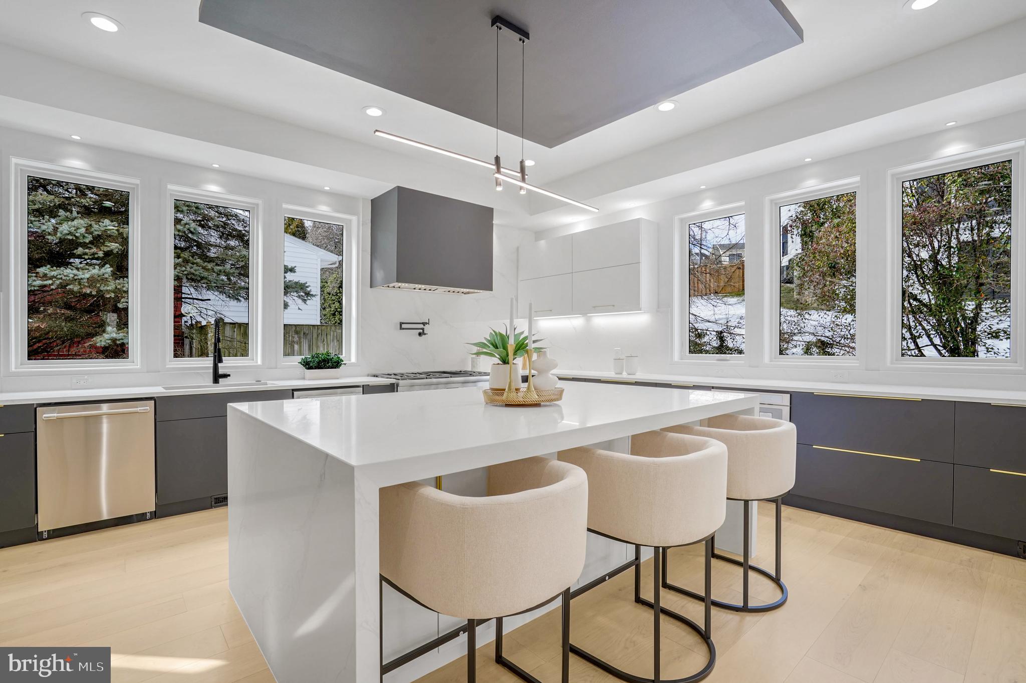 MINOR HILL - Residential