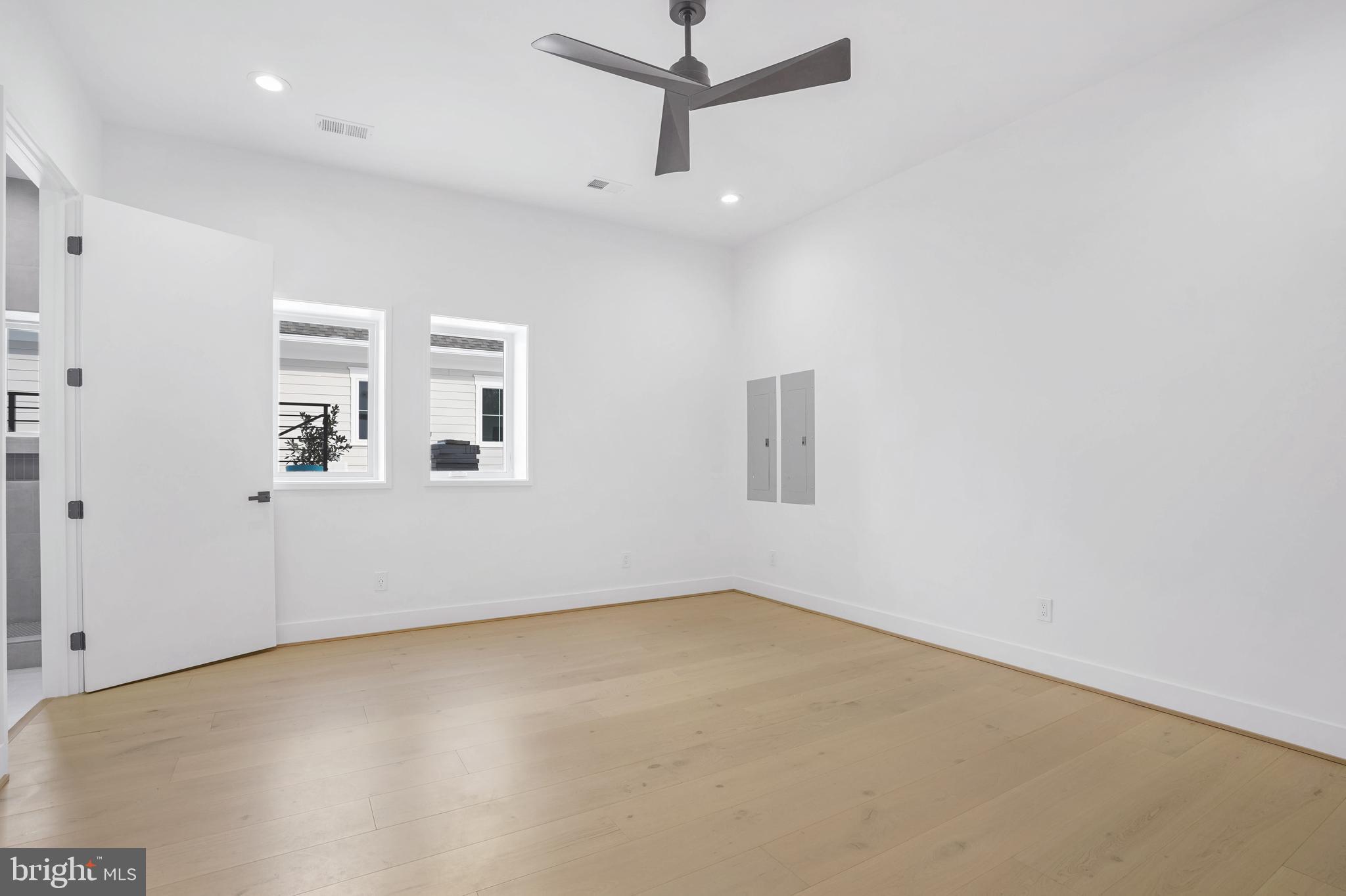 MINOR HILL - Residential